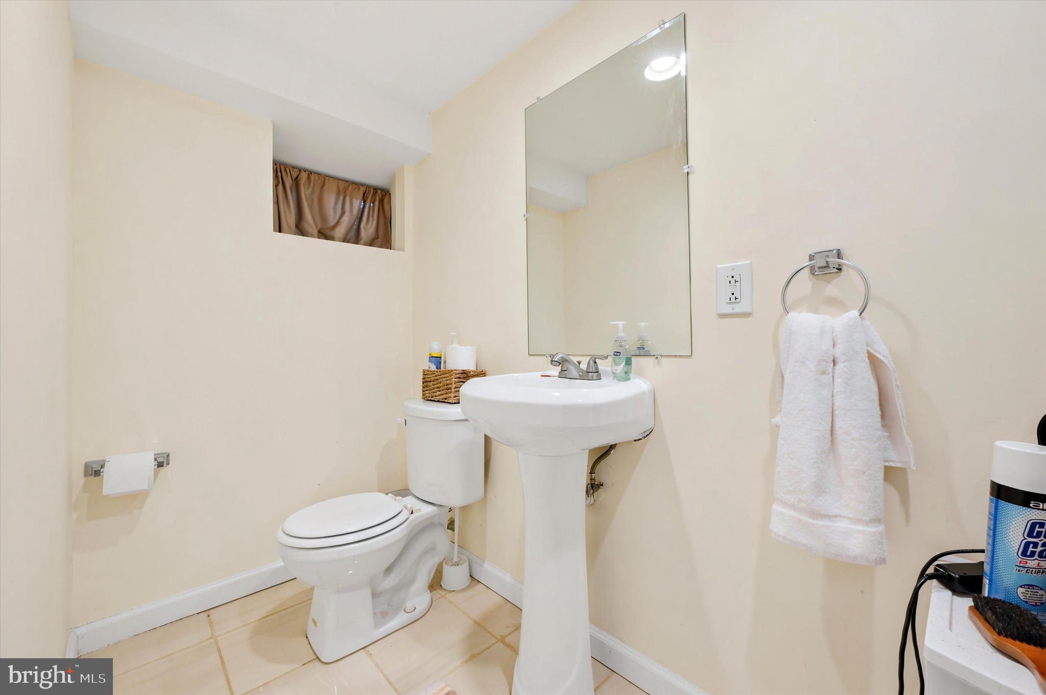 PHILADELPHIA - Residential