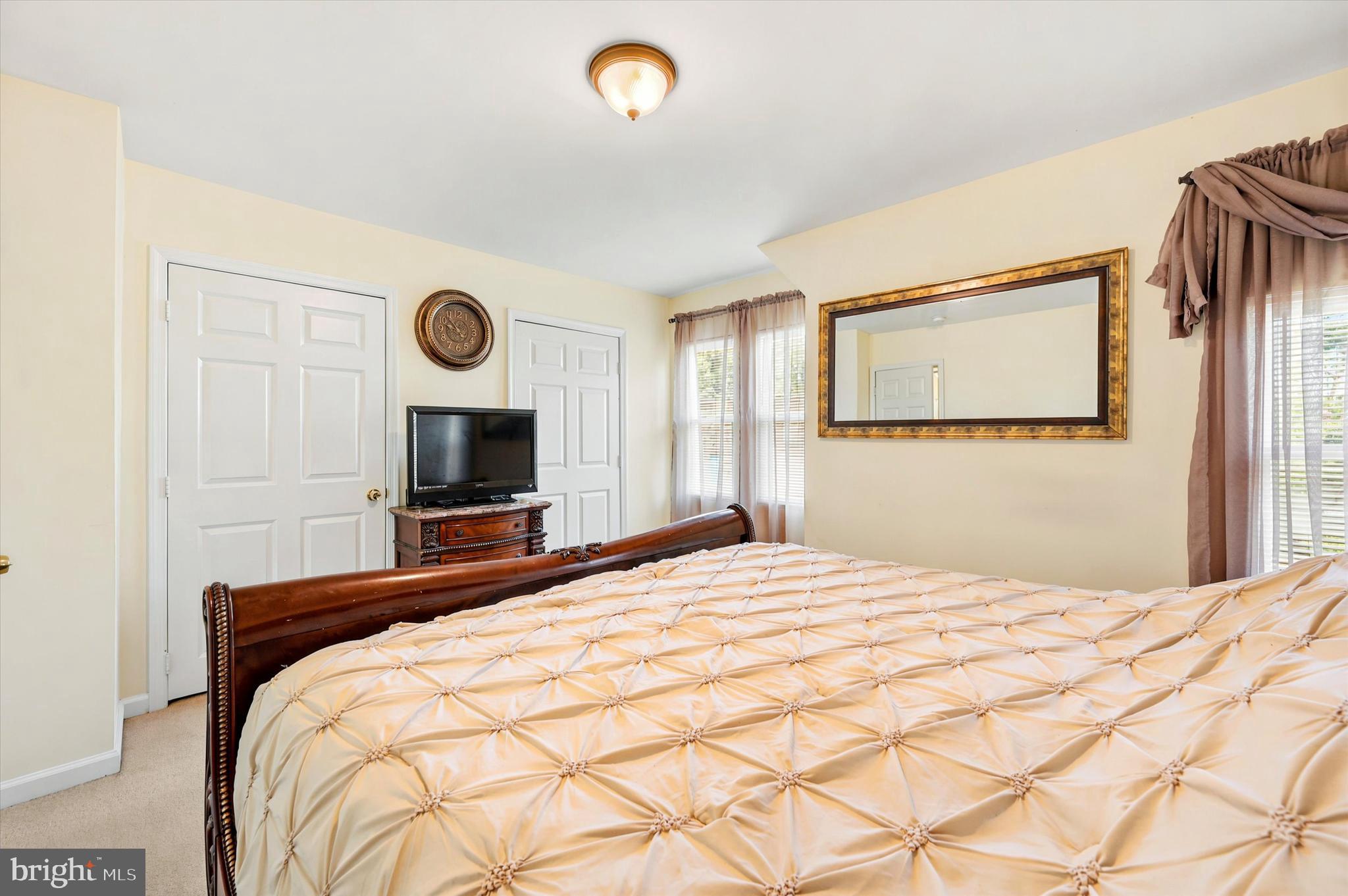 PHILADELPHIA - Residential