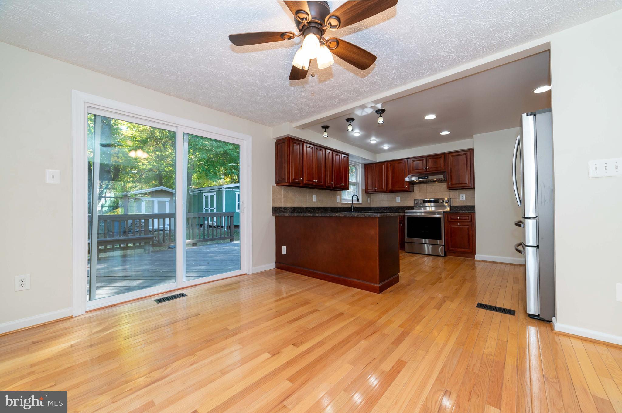 HUNTERS GLEN - Residential Lease