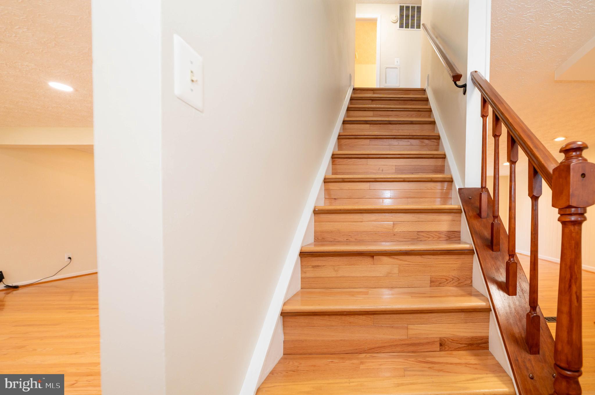 HUNTERS GLEN - Residential Lease