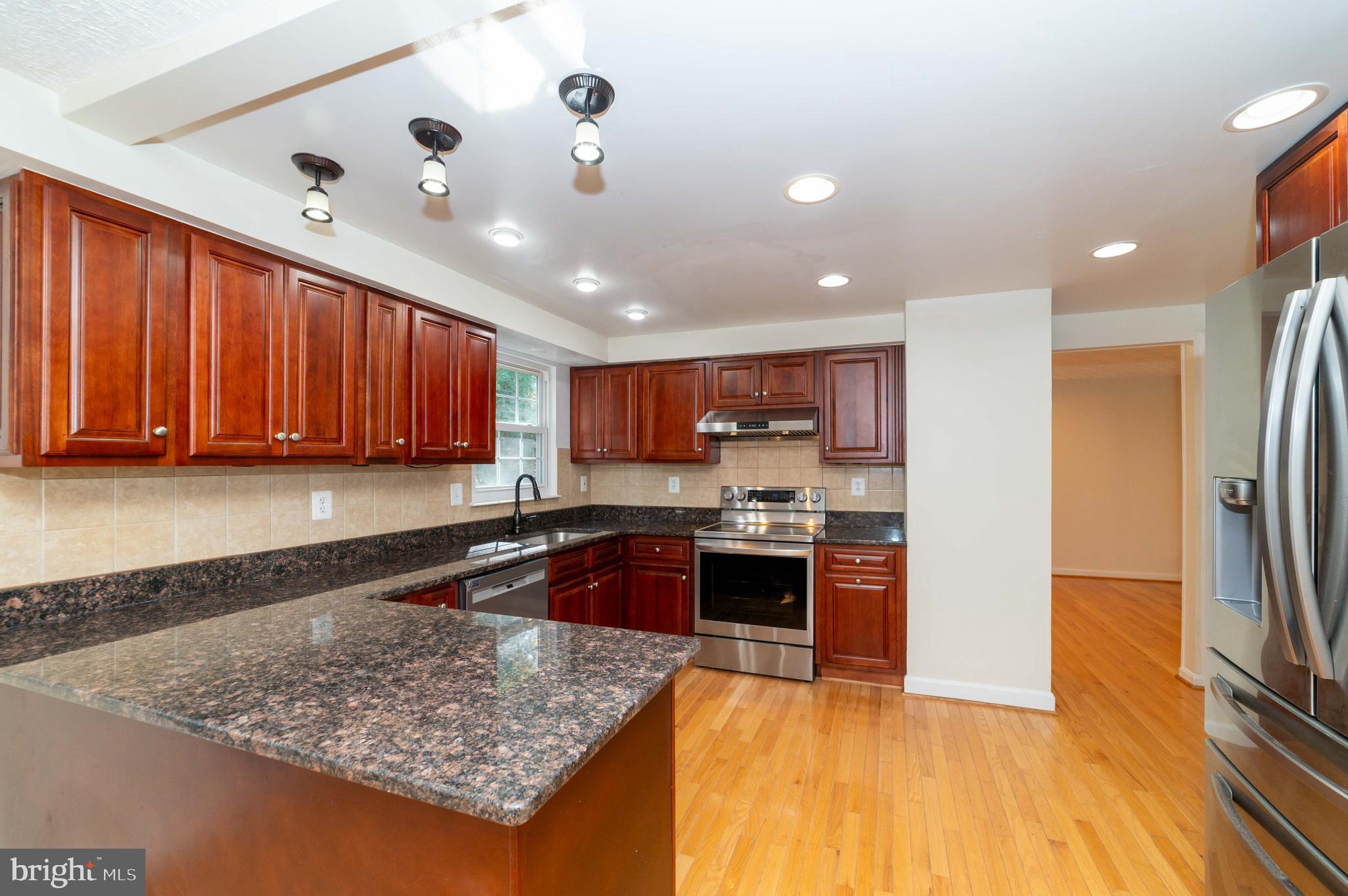 HUNTERS GLEN - Residential Lease