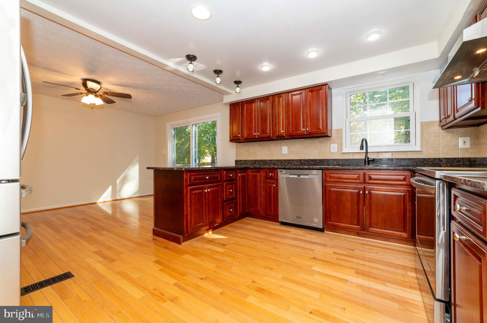 HUNTERS GLEN - Residential Lease