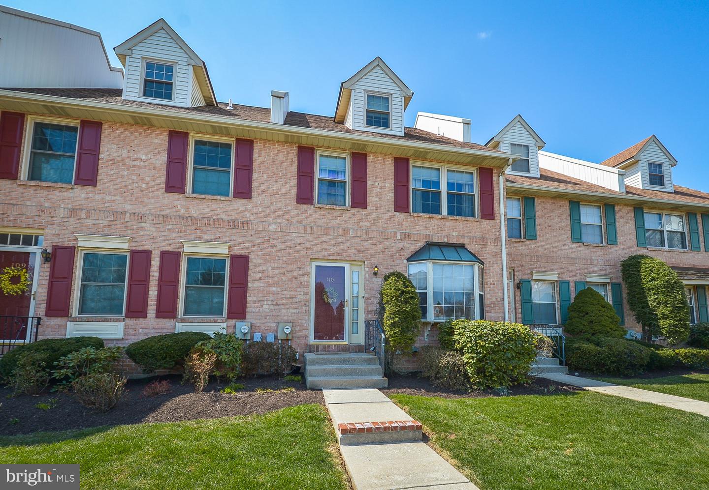 JAMESTOWN VIL - Residential Lease