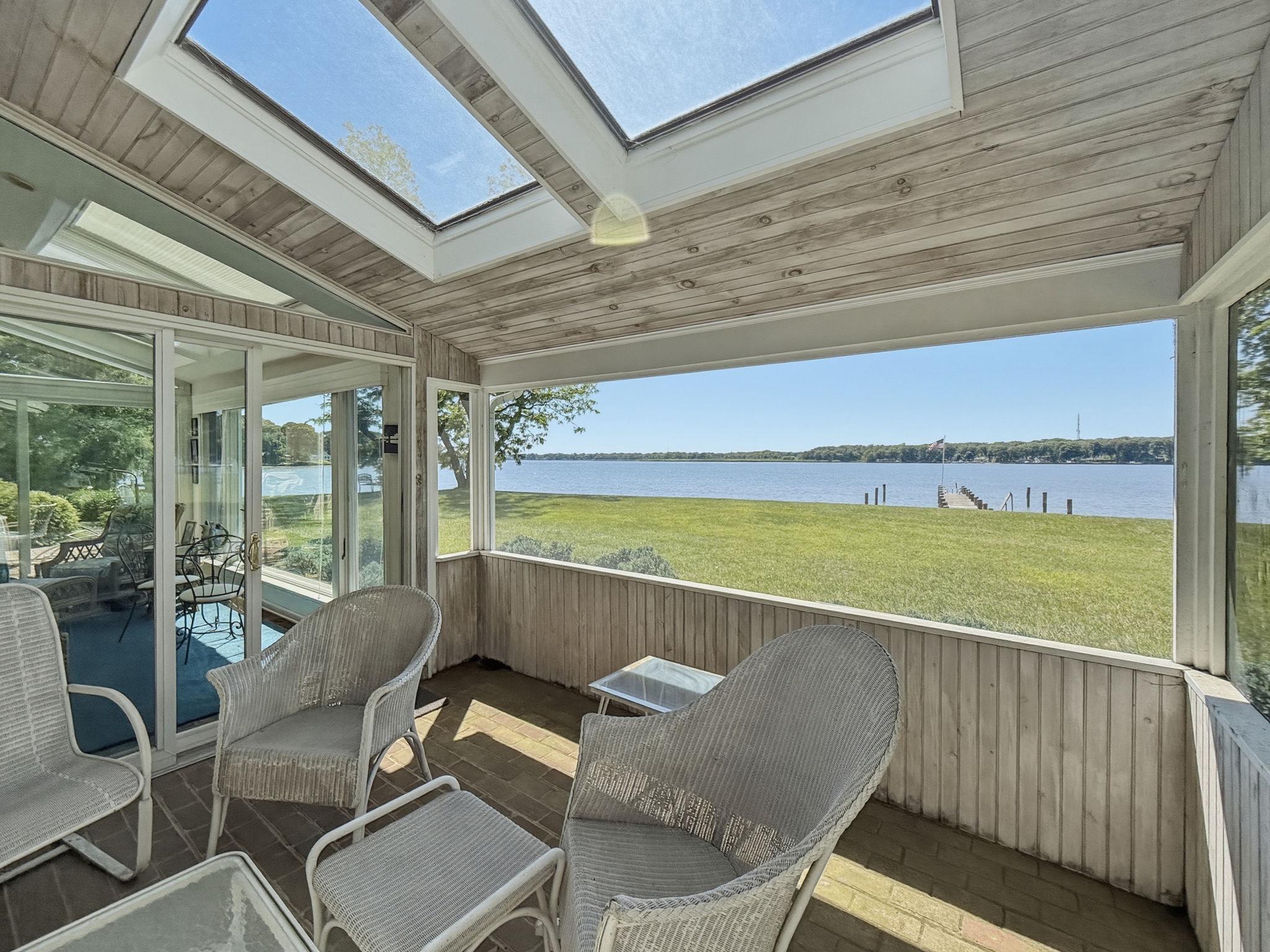 ROYSTON SHORES - Residential