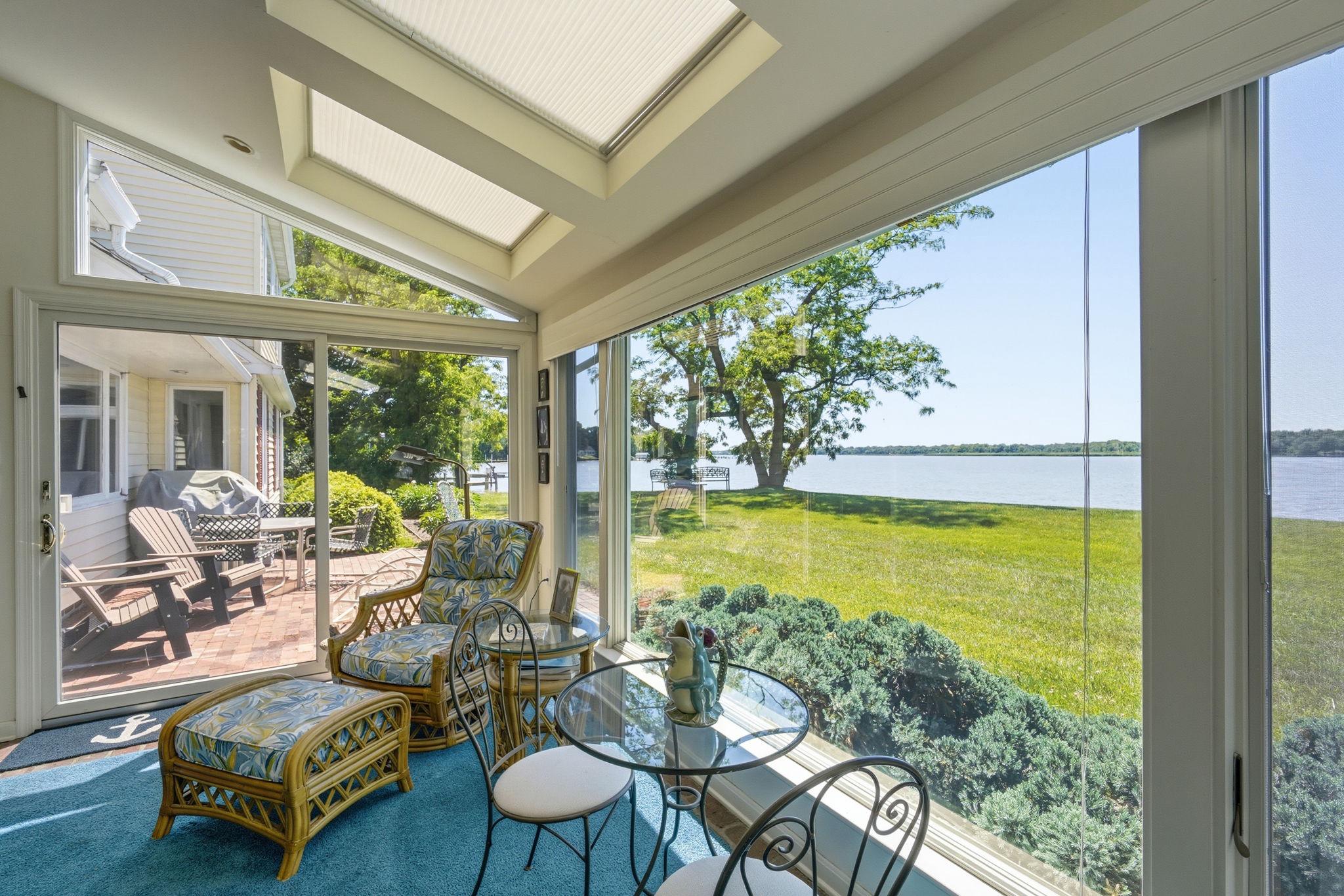 ROYSTON SHORES - Residential