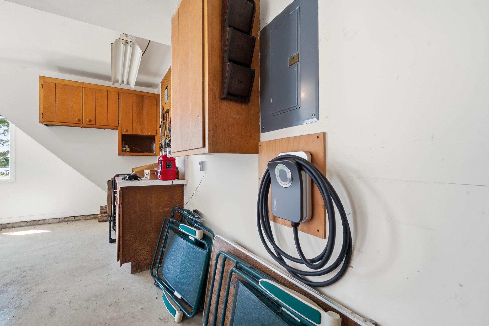 ROYSTON SHORES - Residential