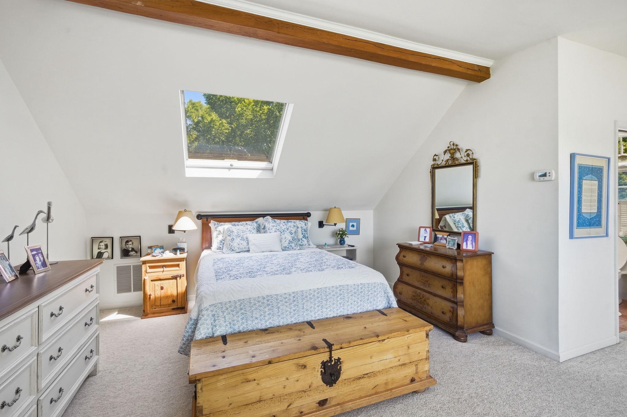 ROYSTON SHORES - Residential