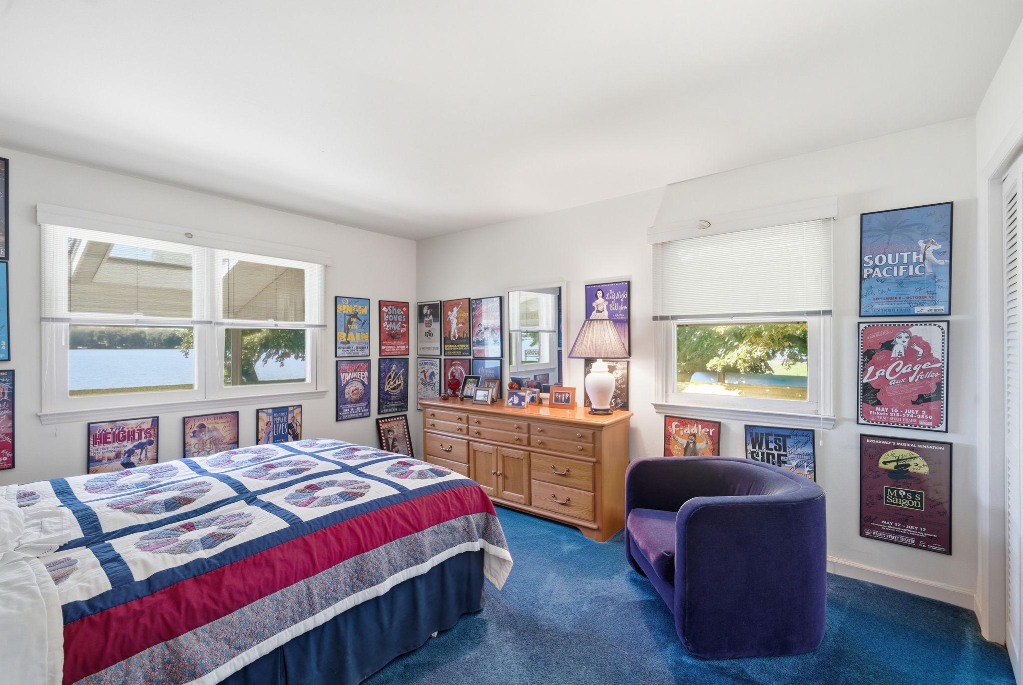 ROYSTON SHORES - Residential