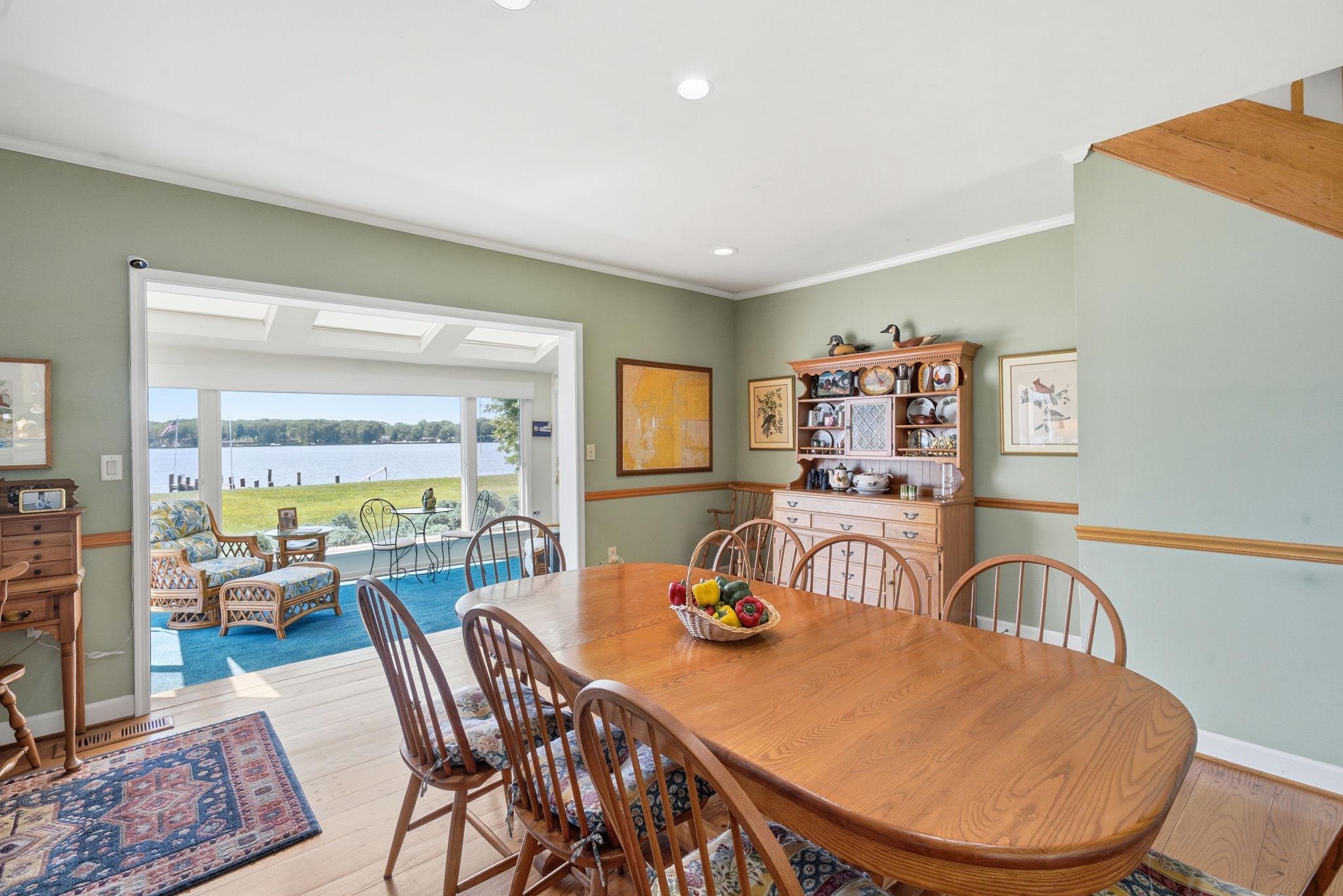 ROYSTON SHORES - Residential