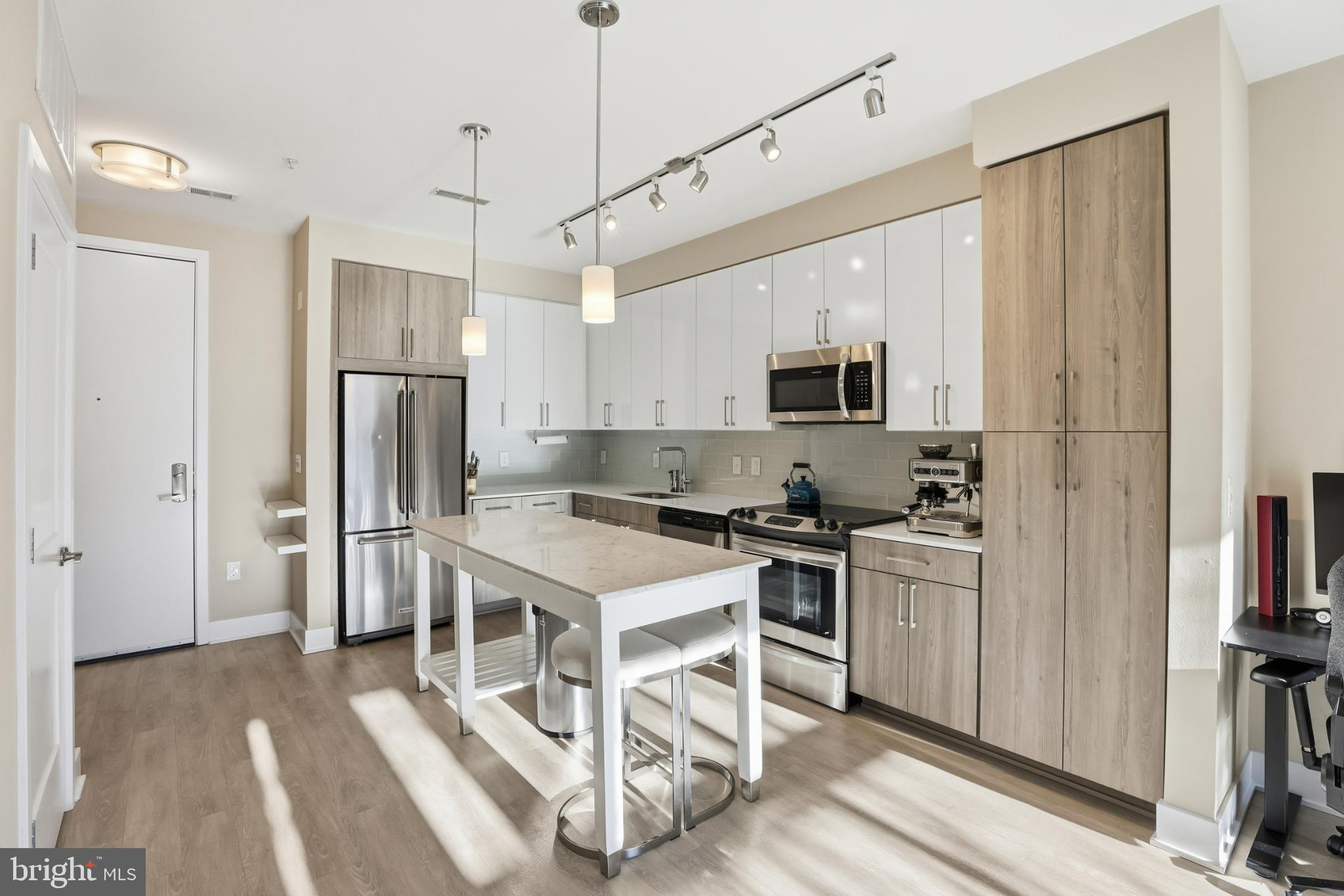NATIONAL HARBOR - Residential