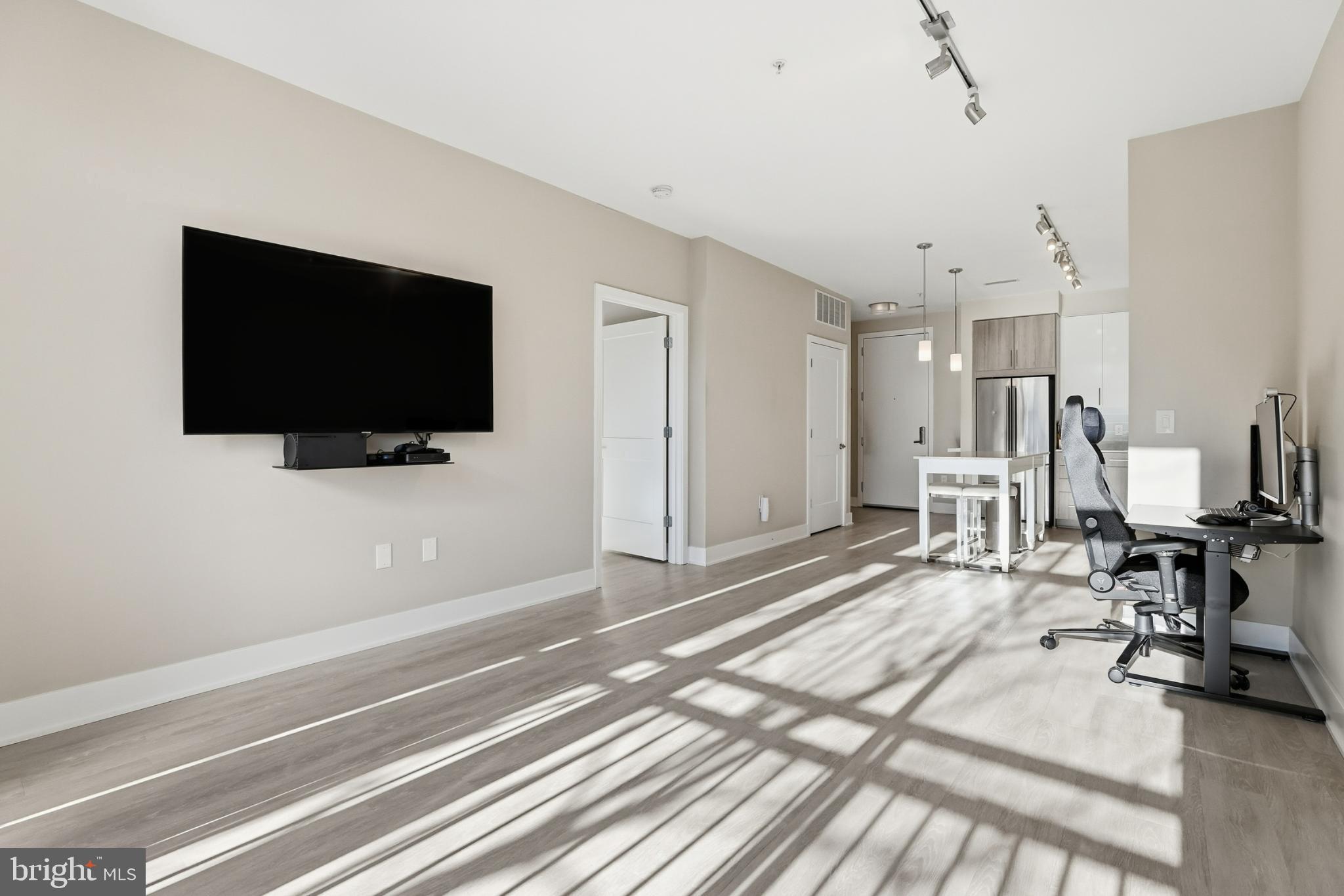NATIONAL HARBOR - Residential