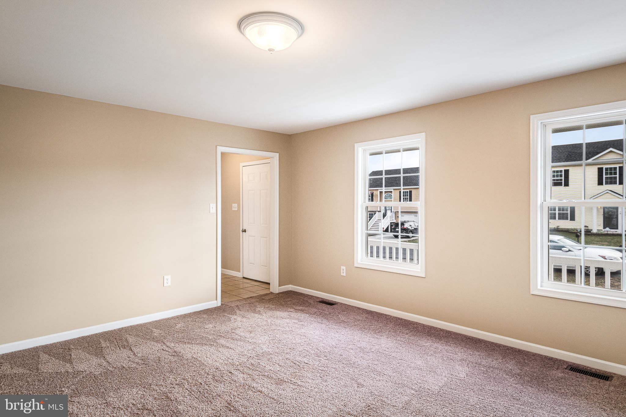 INWOOD VILLAGE - Residential