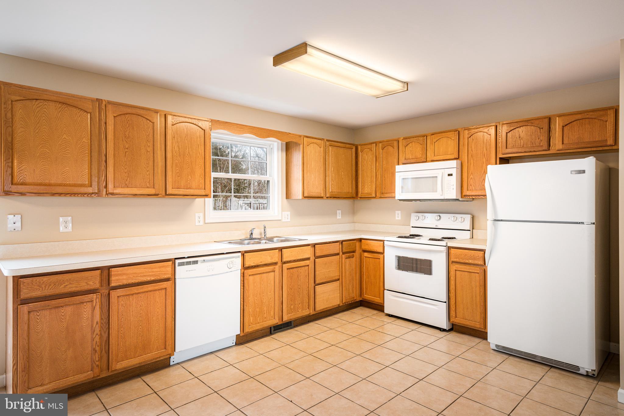 INWOOD VILLAGE - Residential