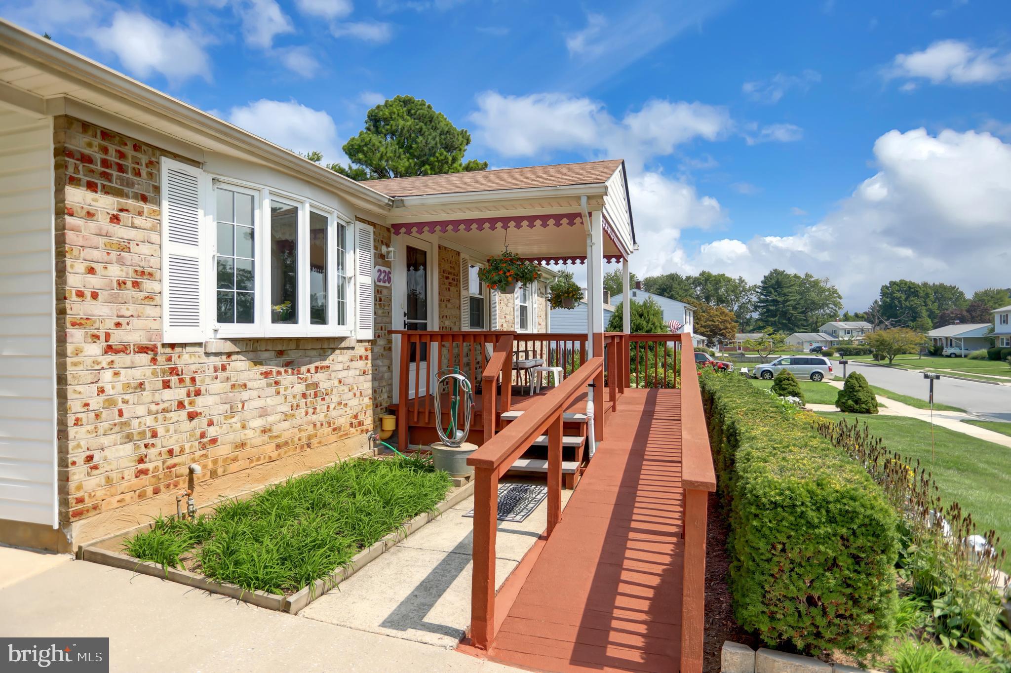 CHARTLEY - Residential