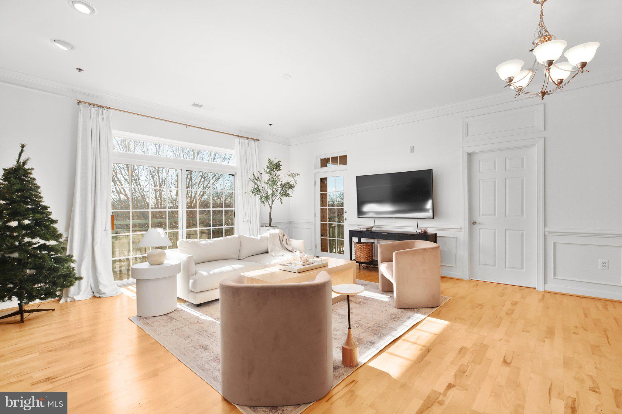 RIVER CLUB 1 AT BELMONT - Residential