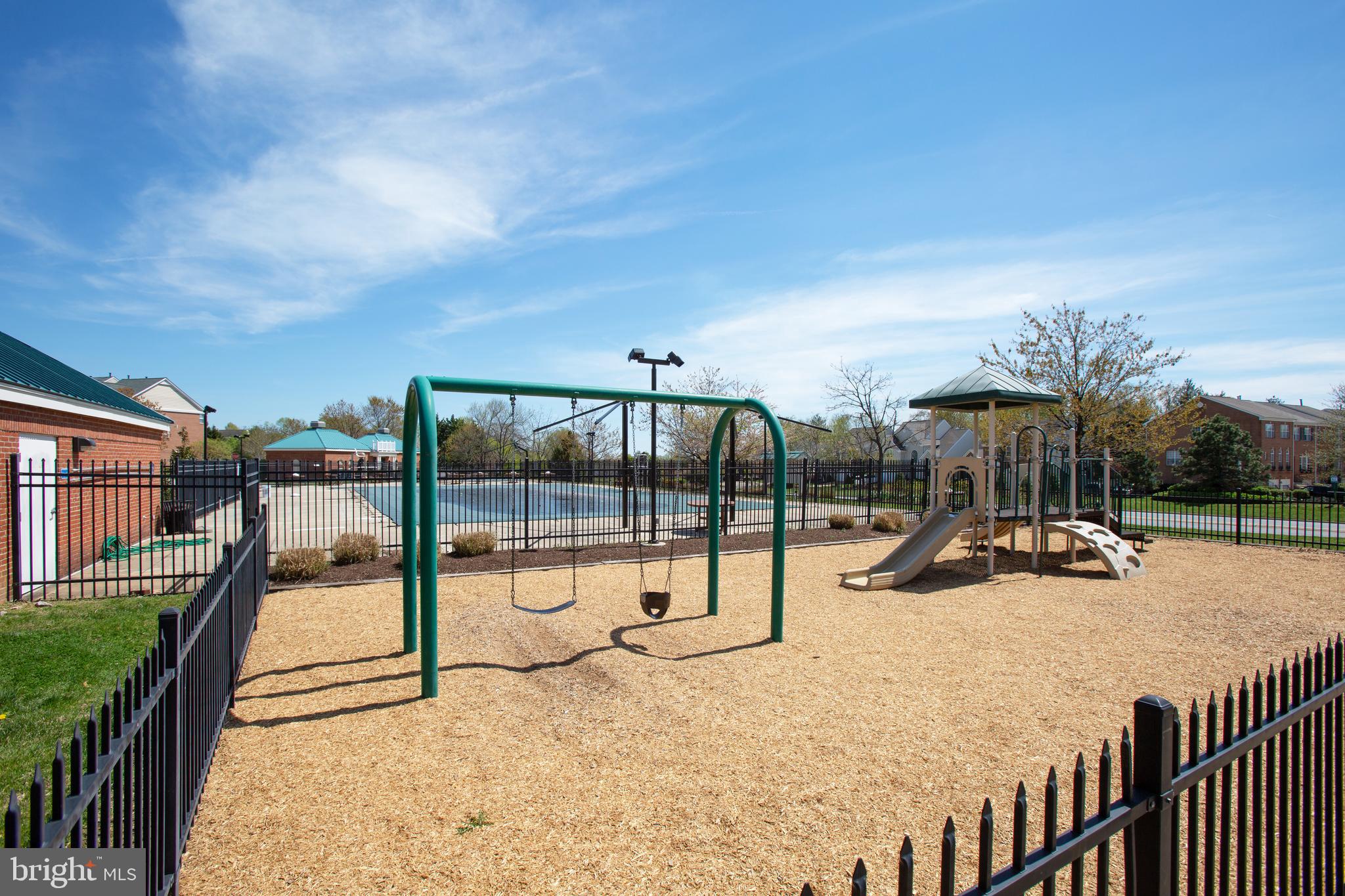 RIVER CLUB 1 AT BELMONT - Residential