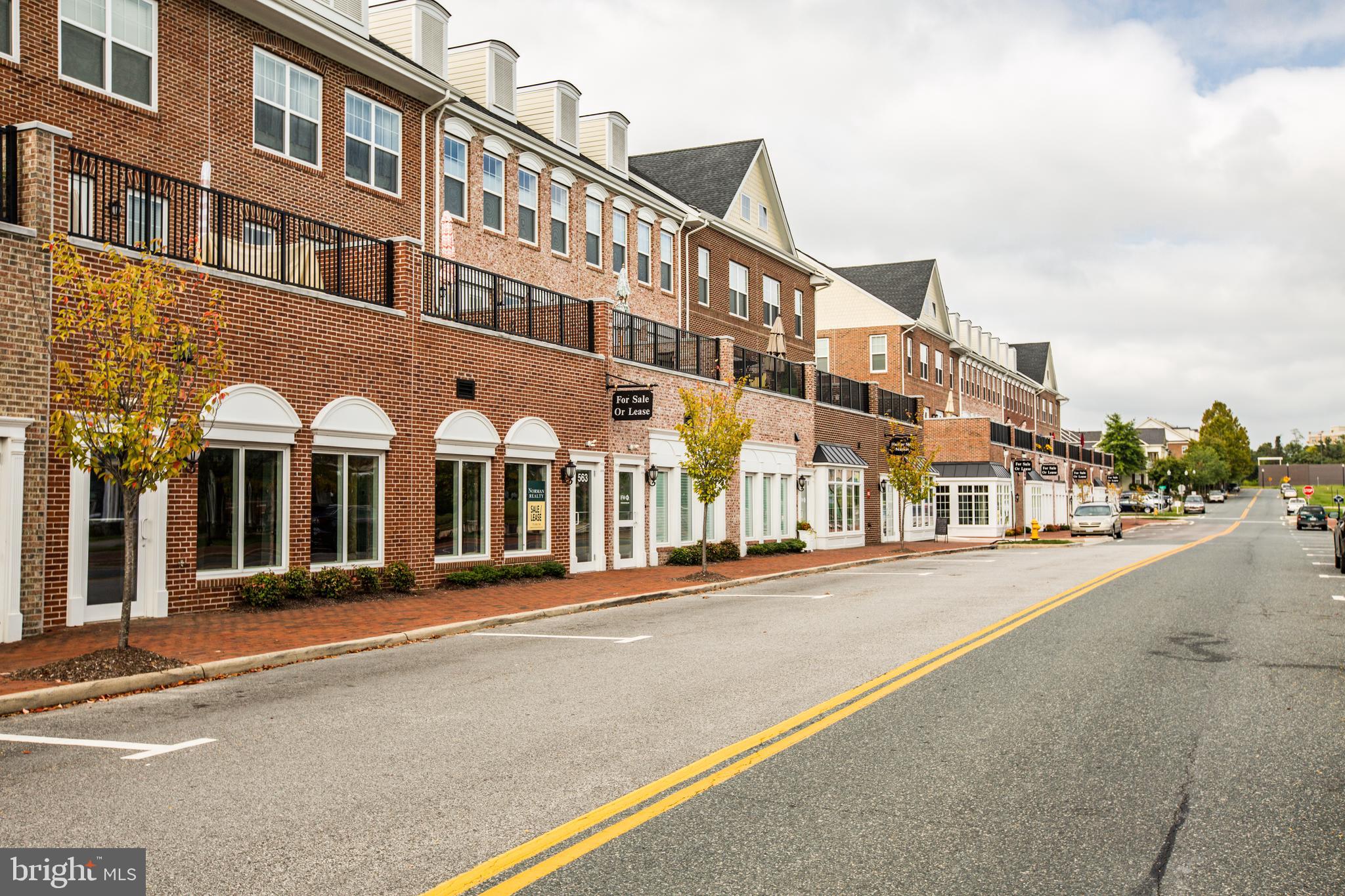 RIVER CLUB 1 AT BELMONT - Residential