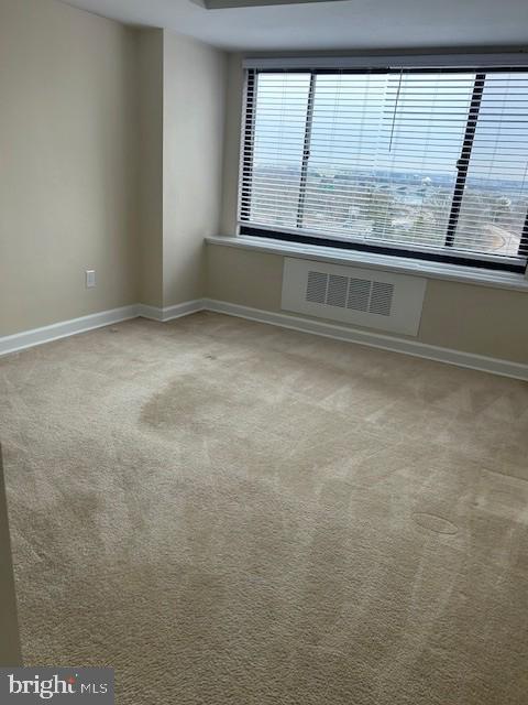 RIVER PLACE EAST - Residential