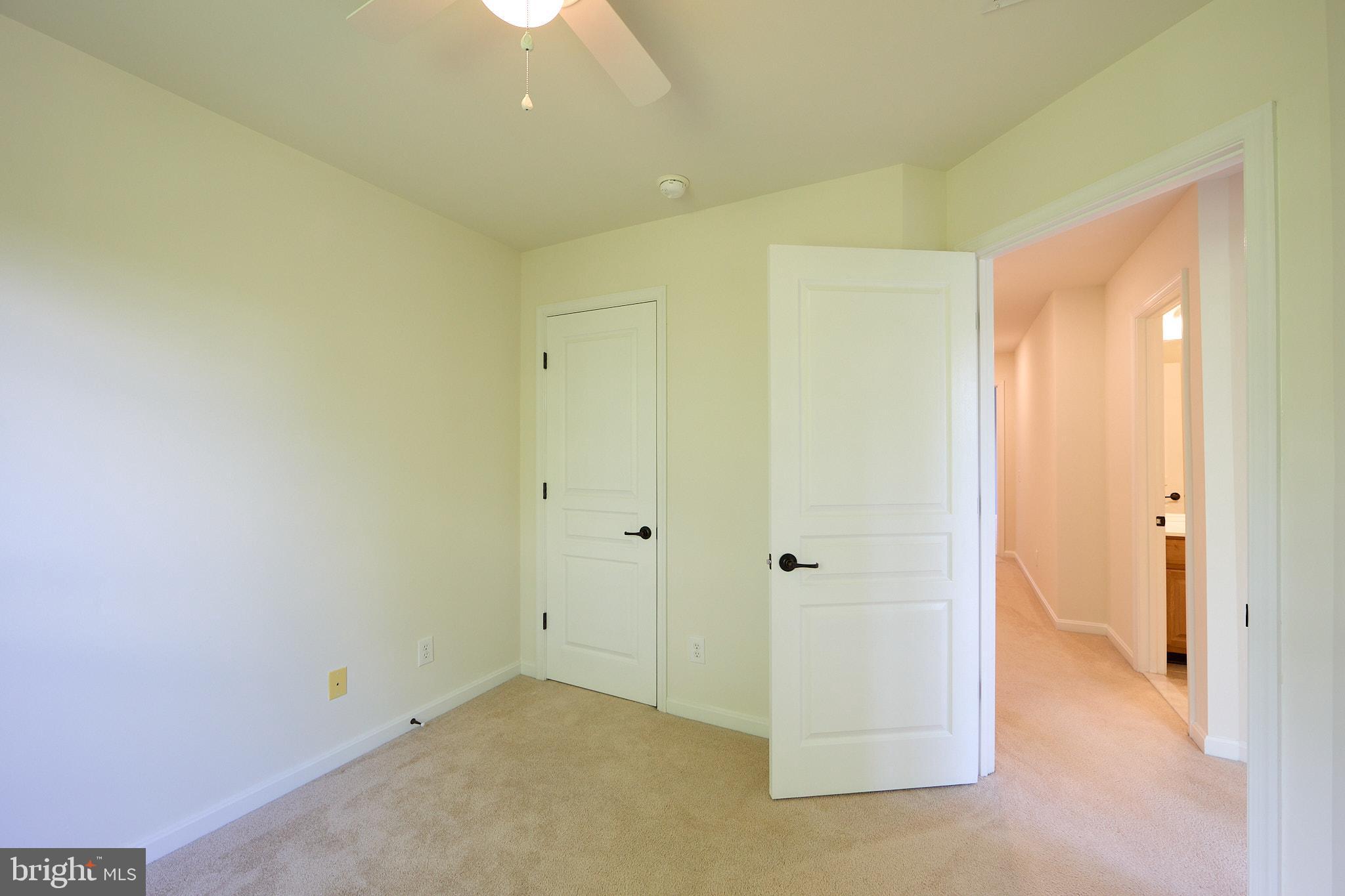 WINDSOR RIDGE - Residential