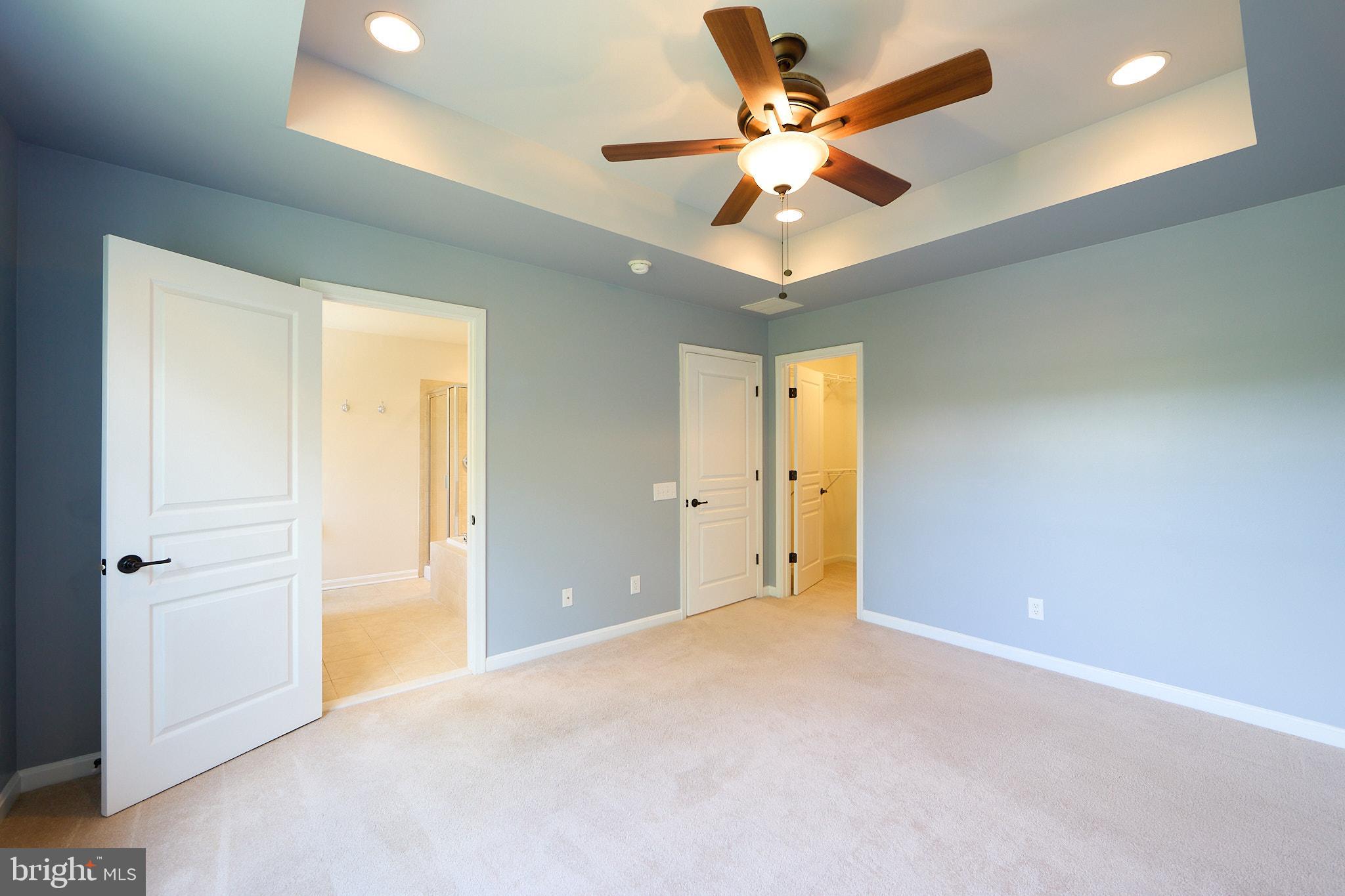 WINDSOR RIDGE - Residential