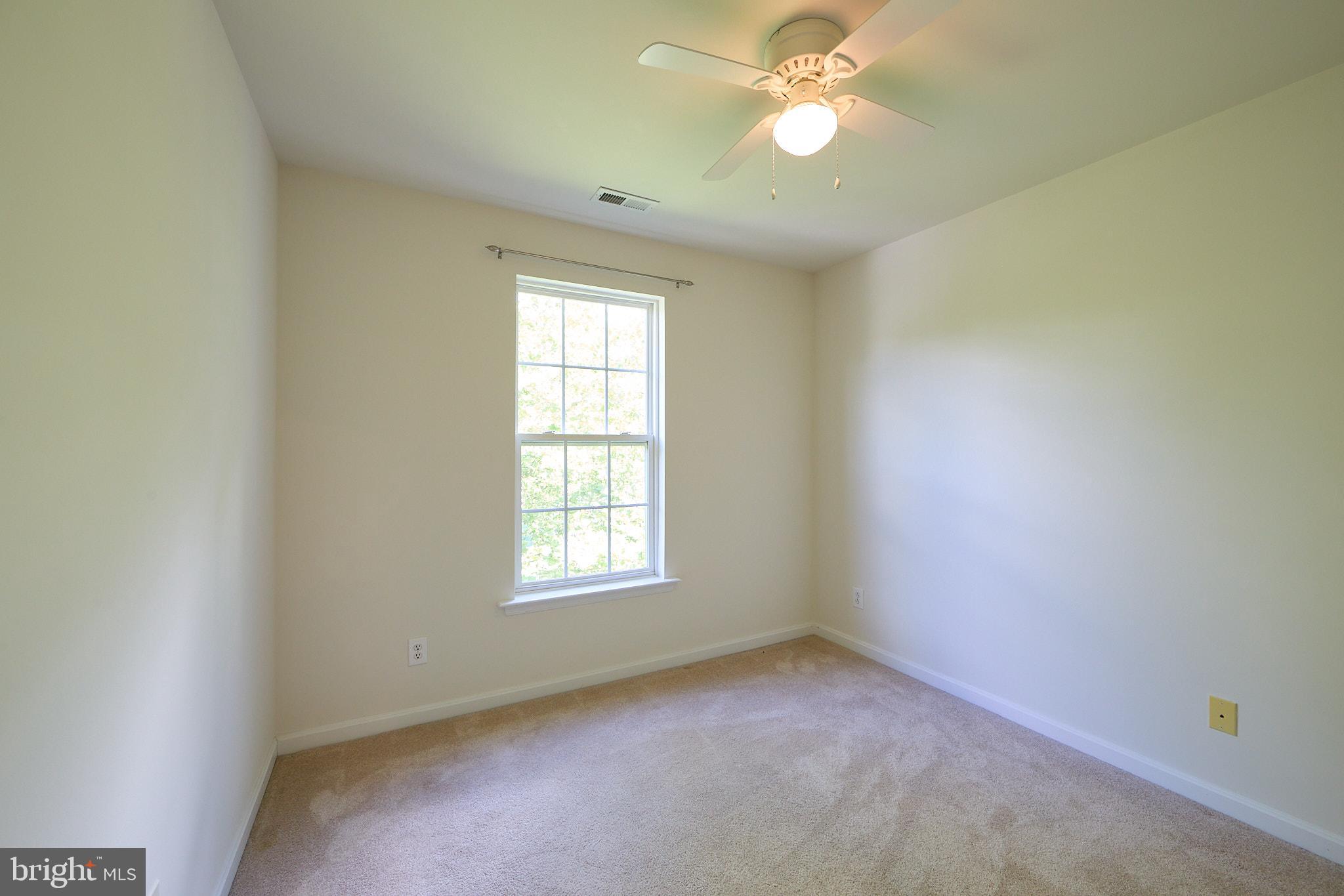 WINDSOR RIDGE - Residential