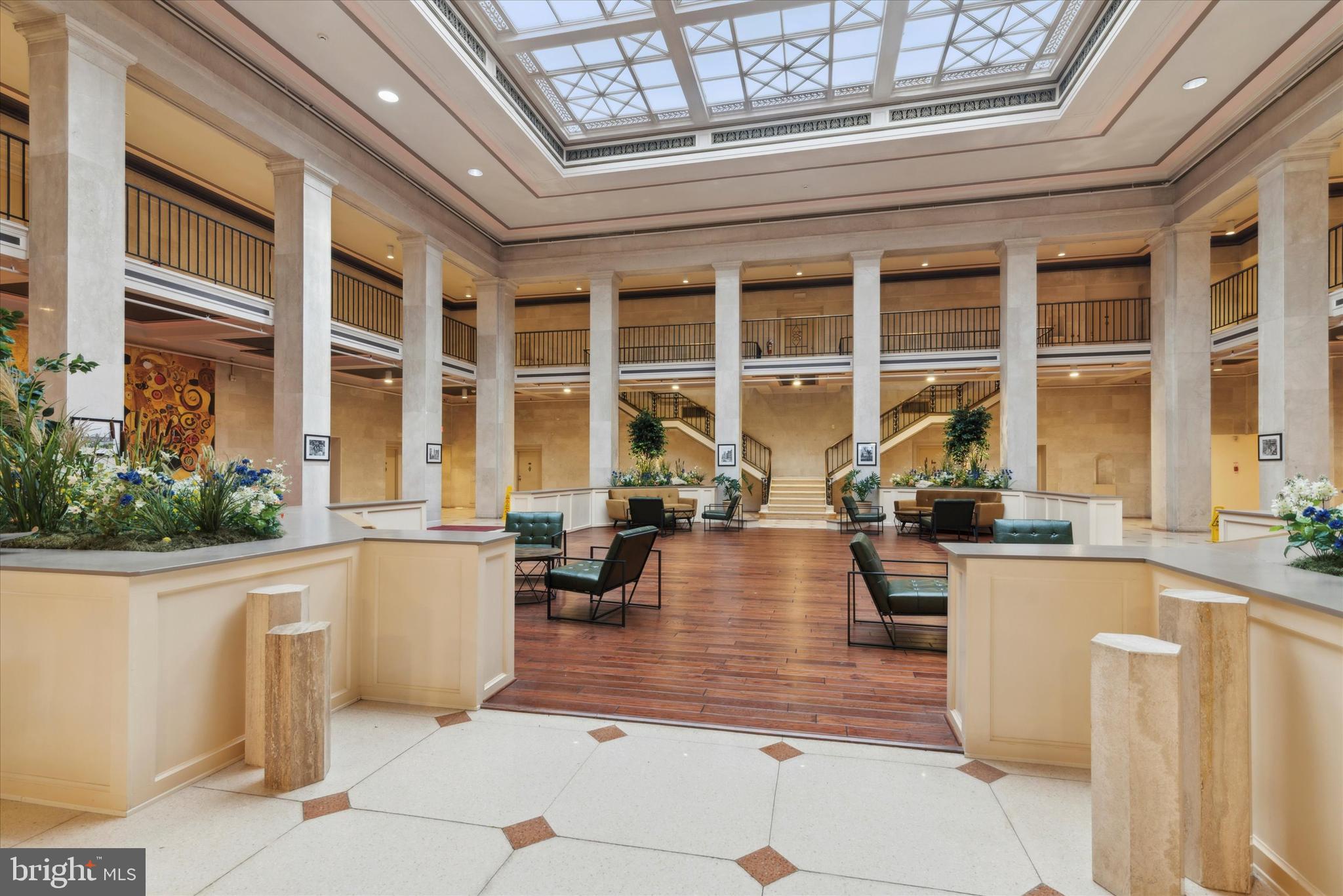 FAIRMOUNT - Residential