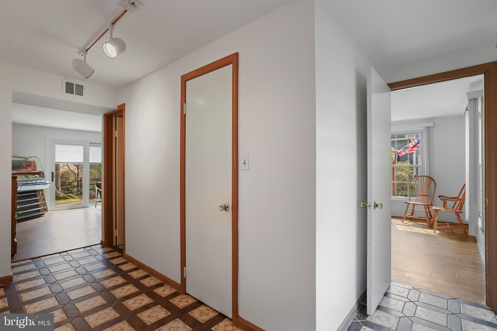 OLD FARM - Residential