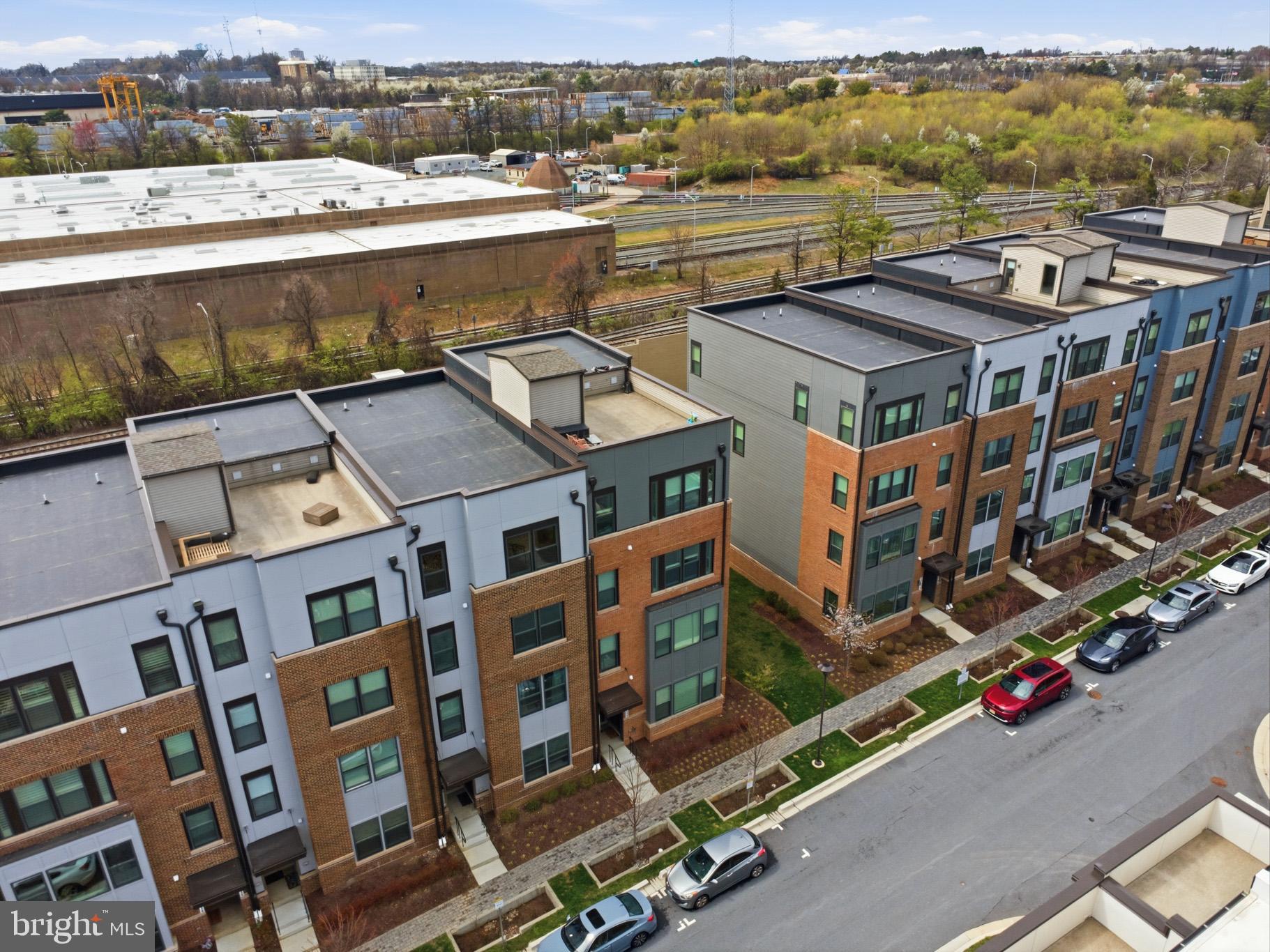 WESTSIDE AT SHADY GROVE - Residential