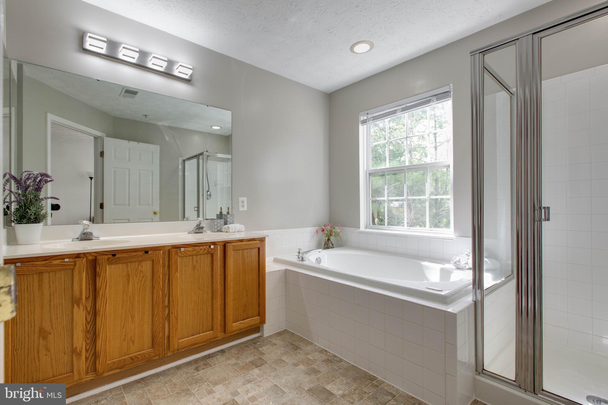 ELLICOTT OVERLOOK - Residential