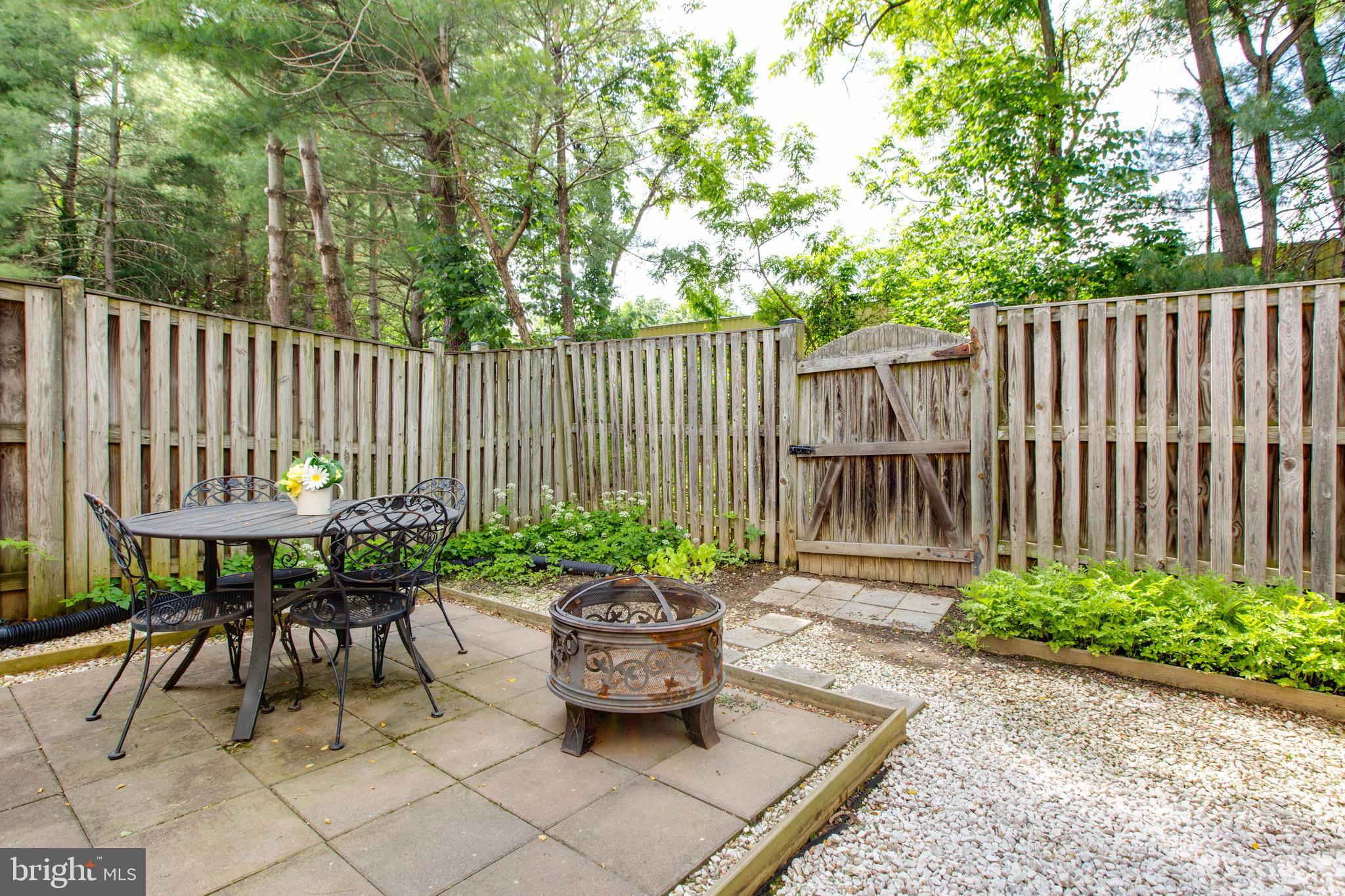 ELLICOTT OVERLOOK - Residential