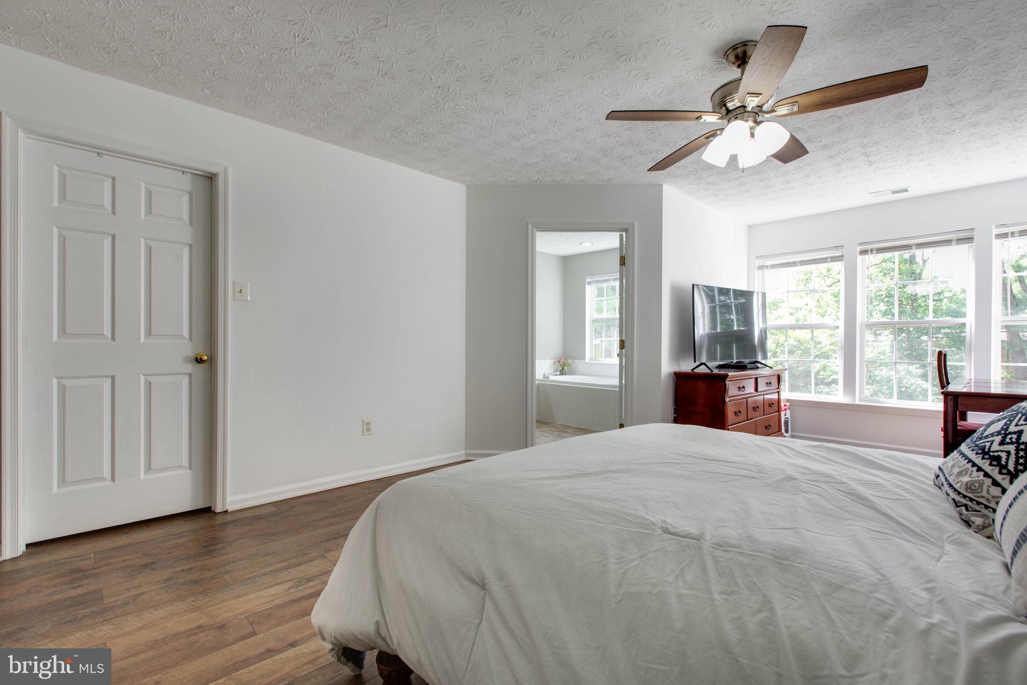 ELLICOTT OVERLOOK - Residential