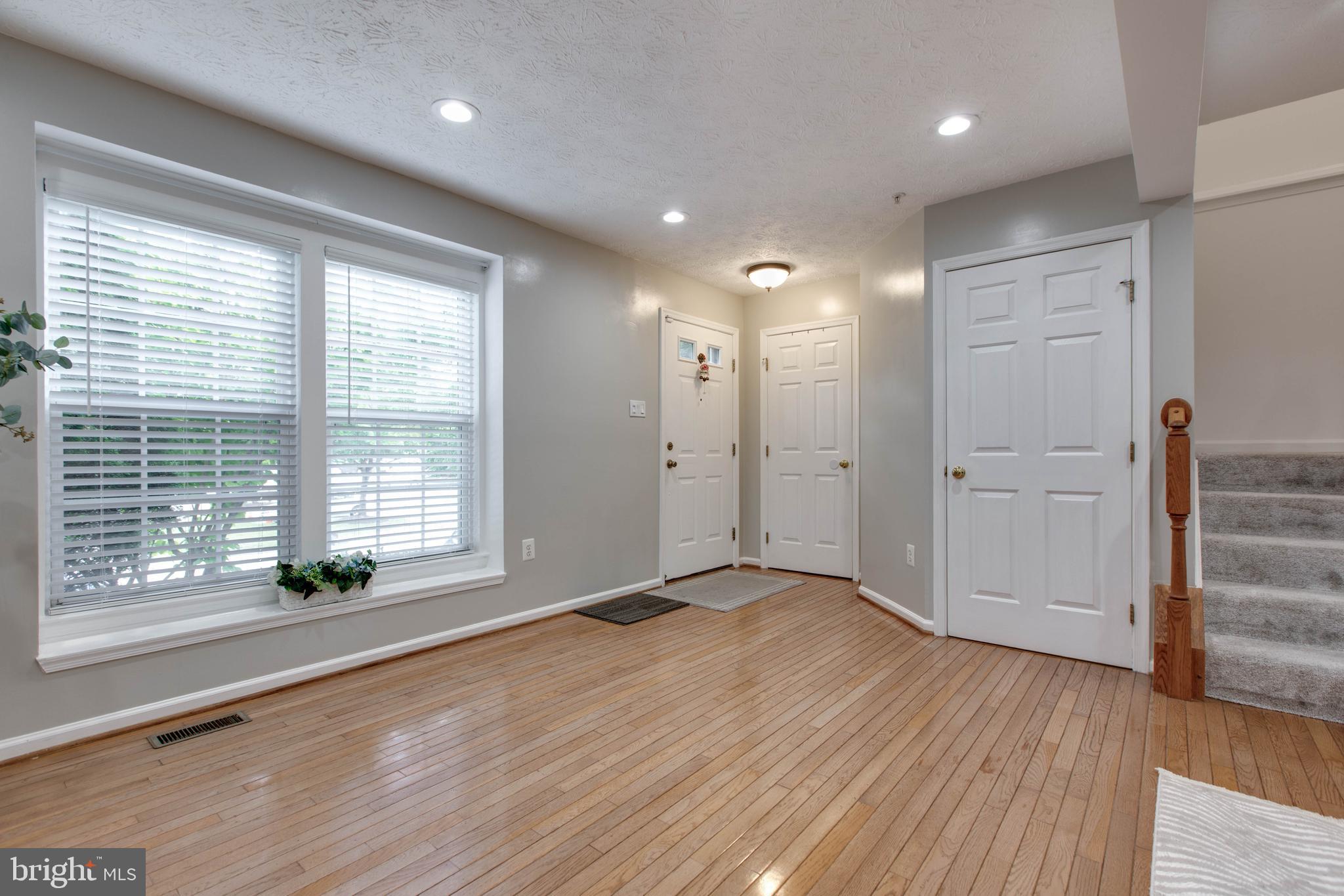 ELLICOTT OVERLOOK - Residential