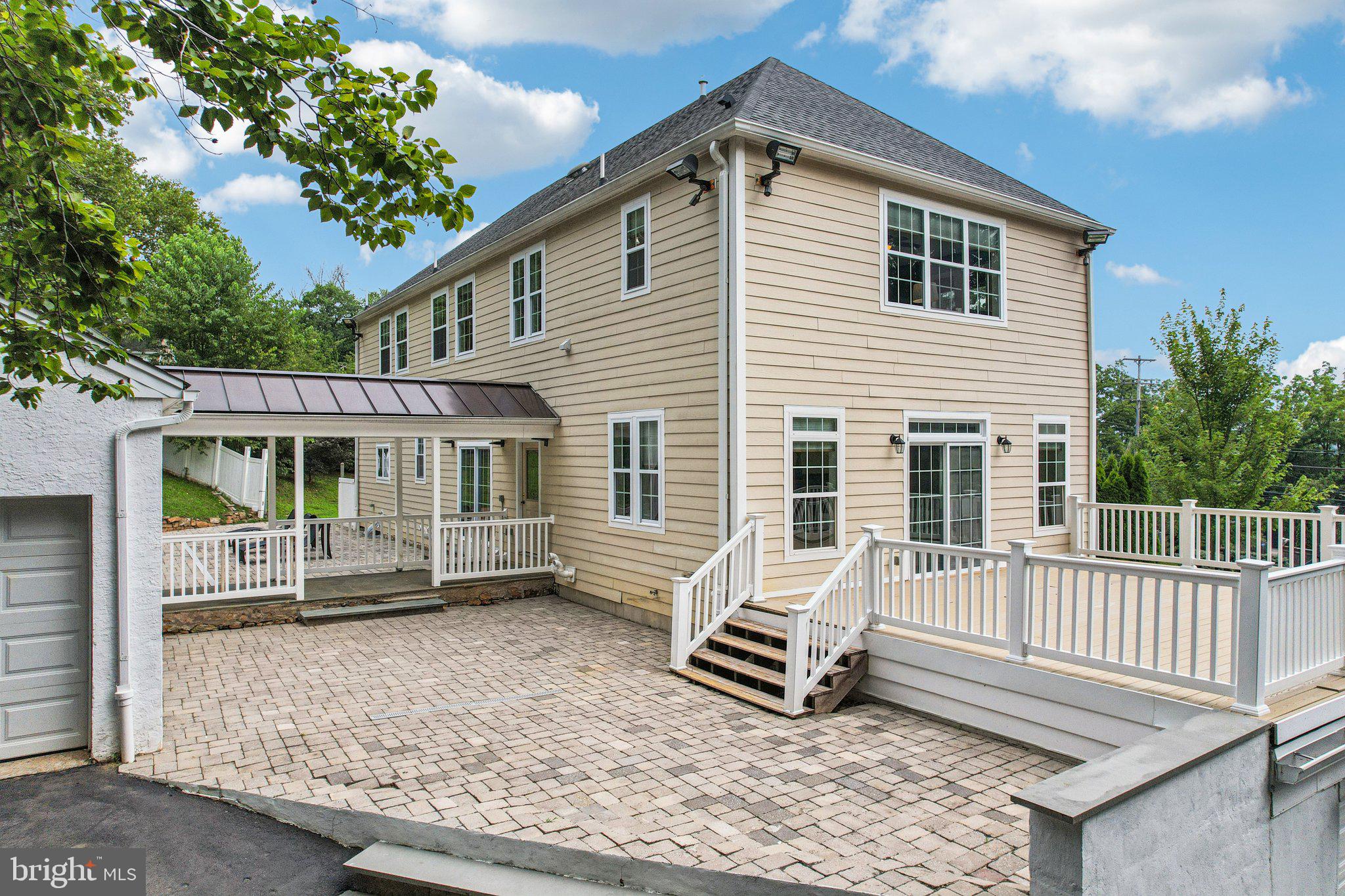 BRYN MAWR - Residential