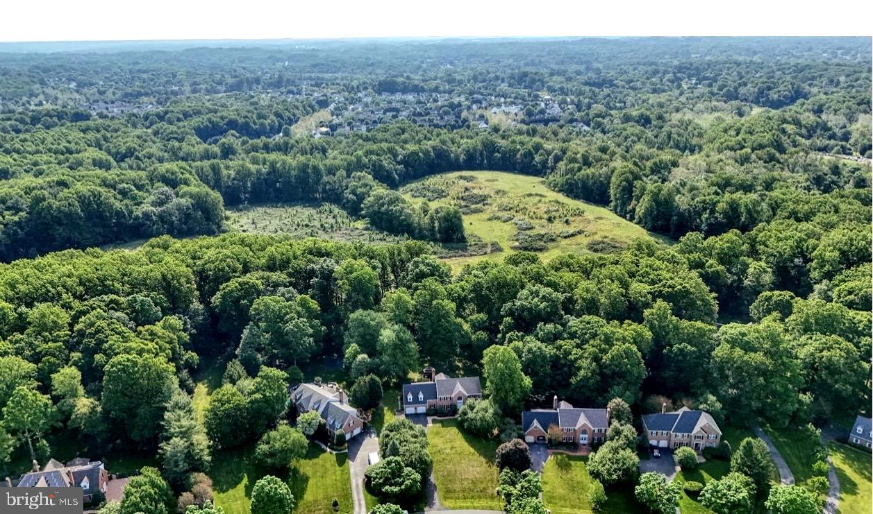 GRANBY WOODS - Residential