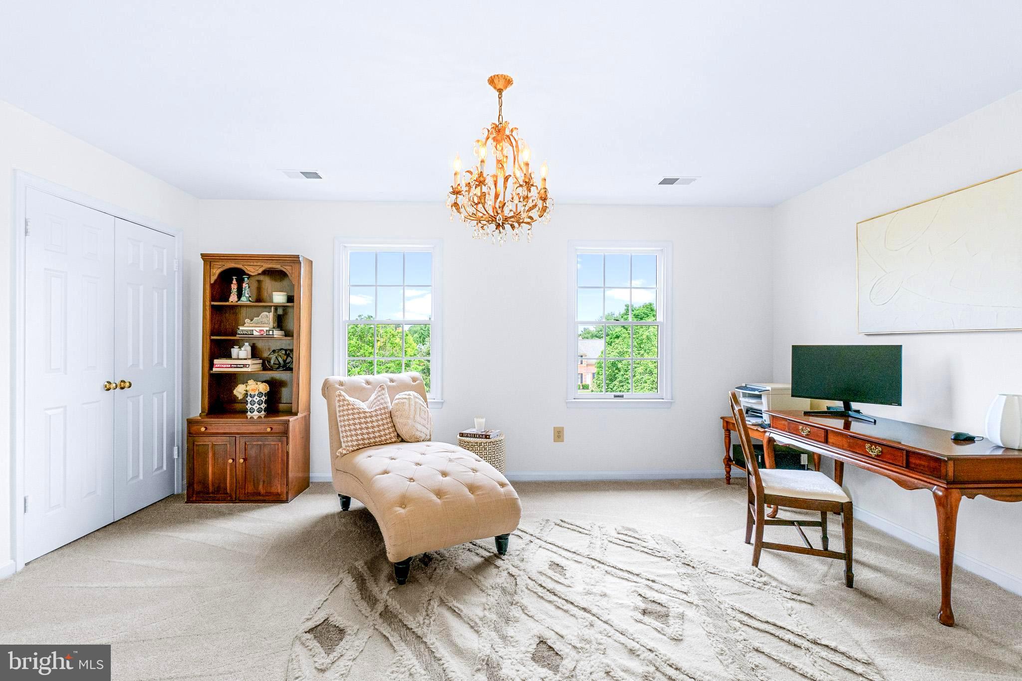 GRANBY WOODS - Residential