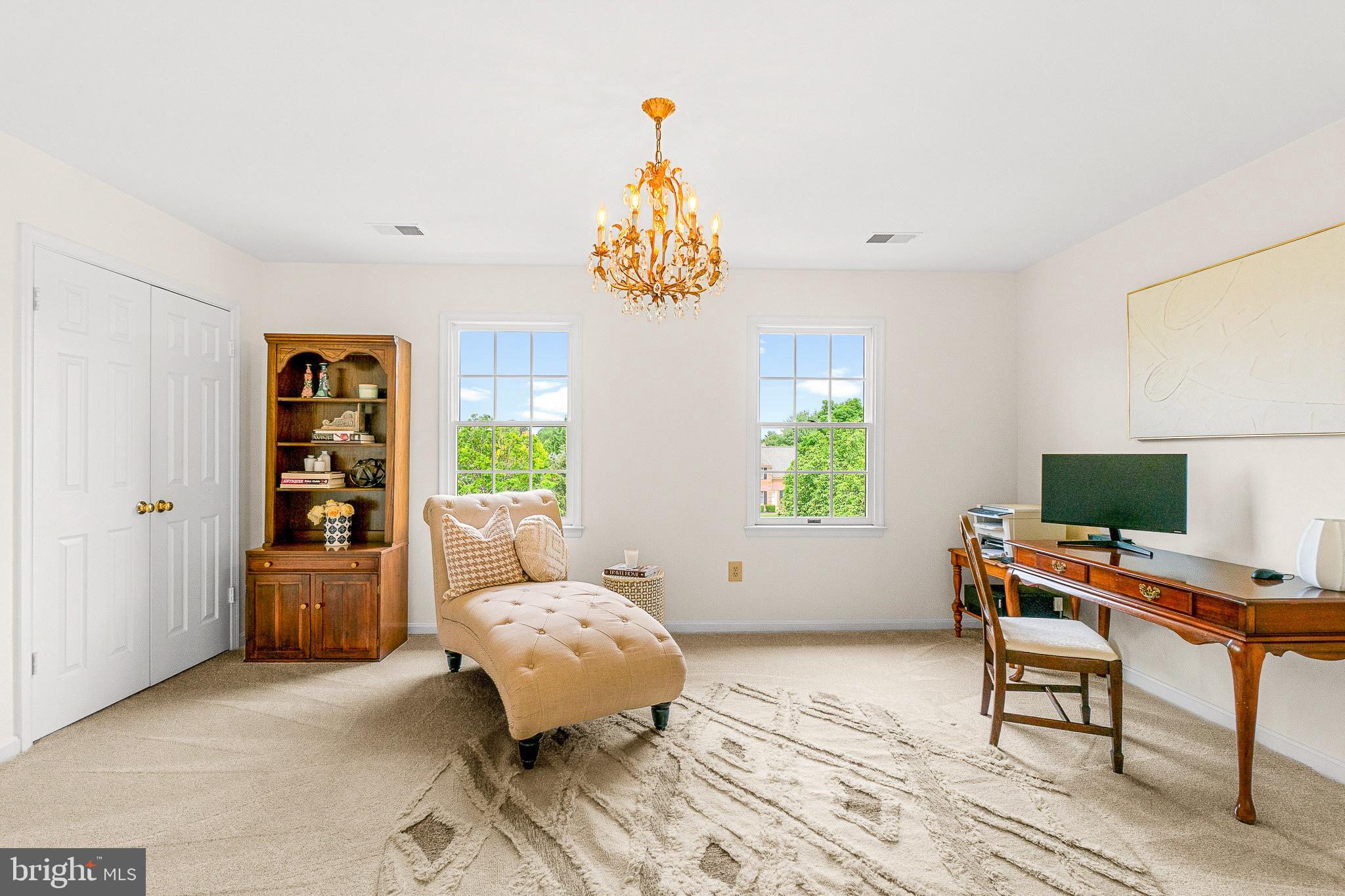 GRANBY WOODS - Residential