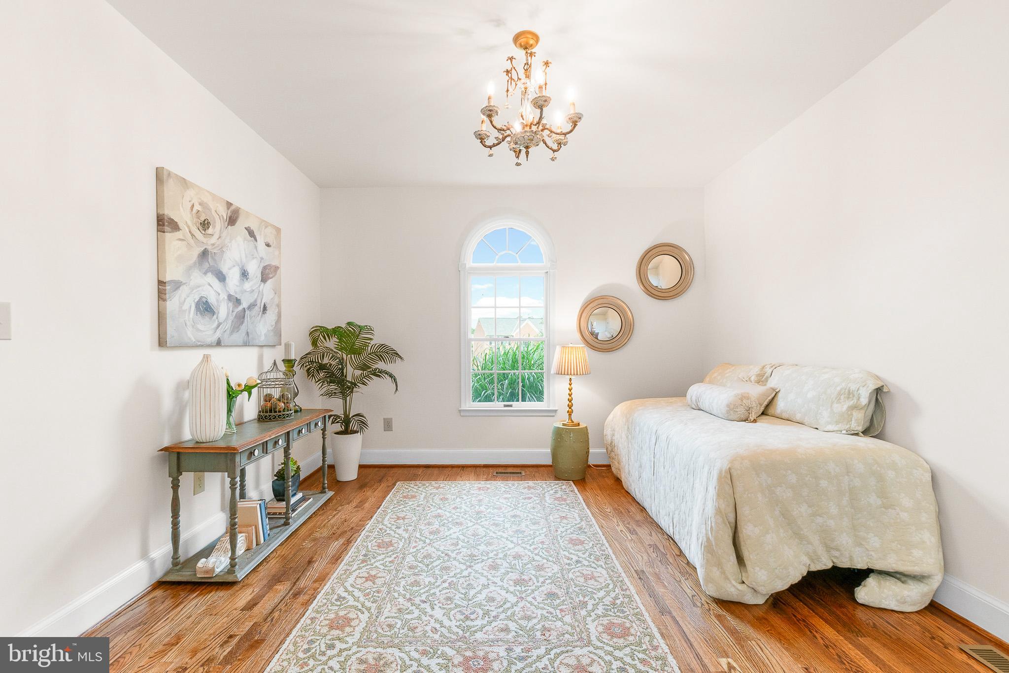 GRANBY WOODS - Residential