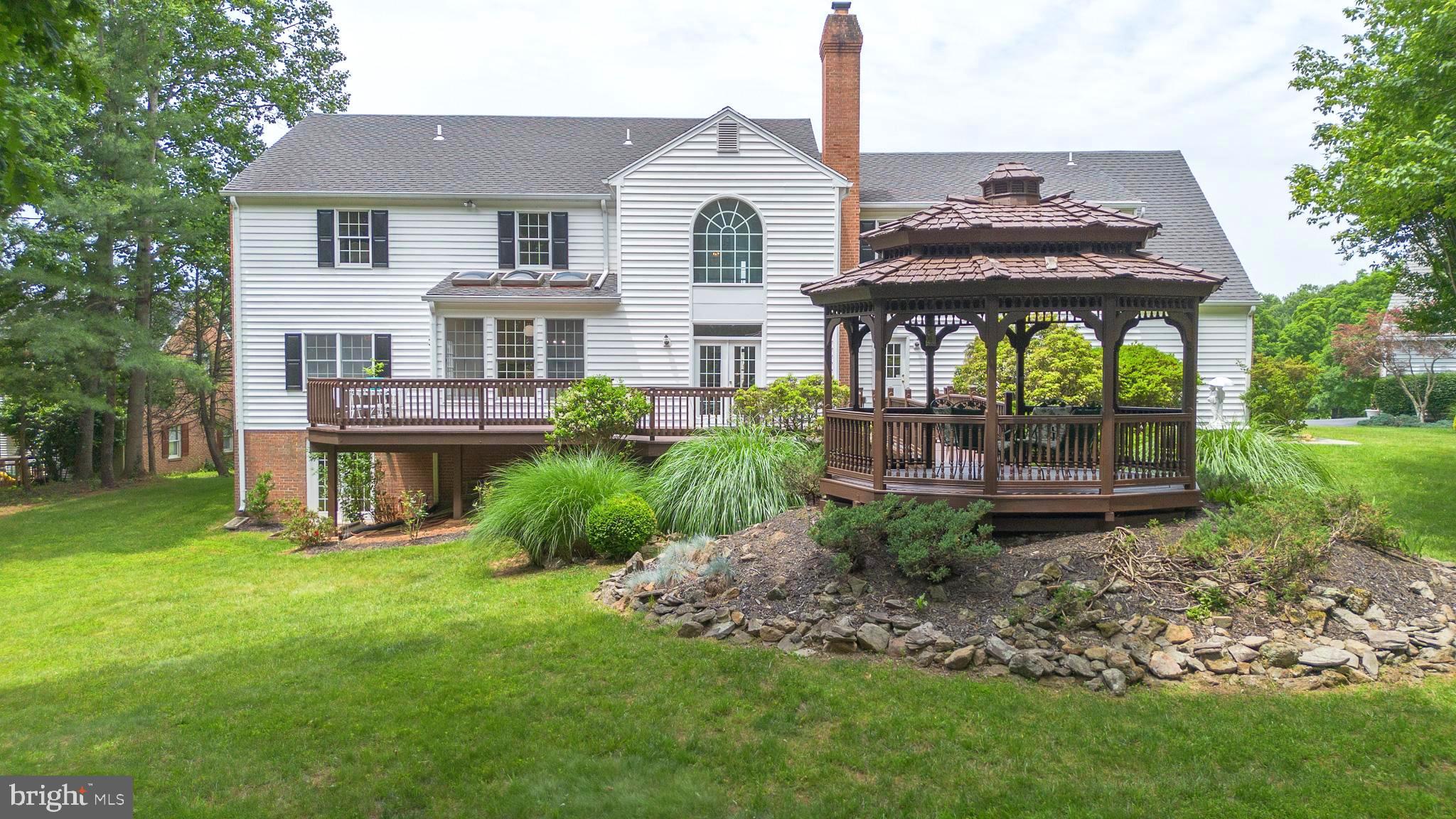 GRANBY WOODS - Residential