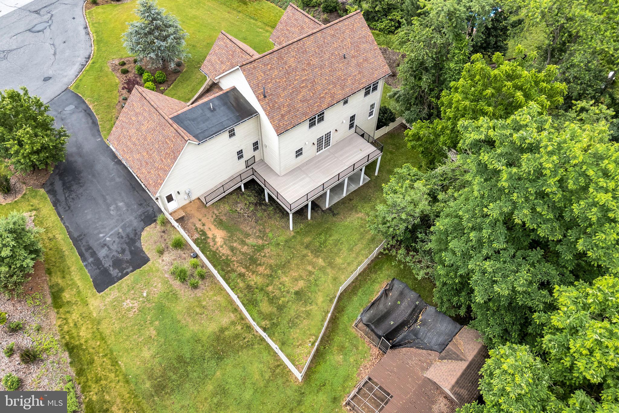 ALLEN ESTATES - Residential