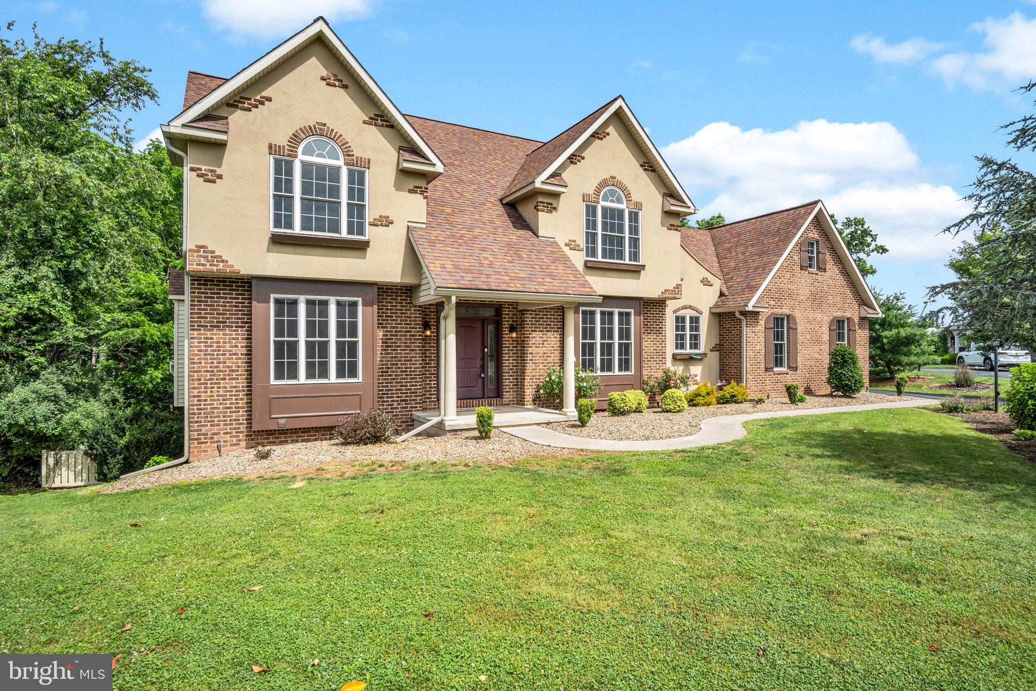ALLEN ESTATES - Residential