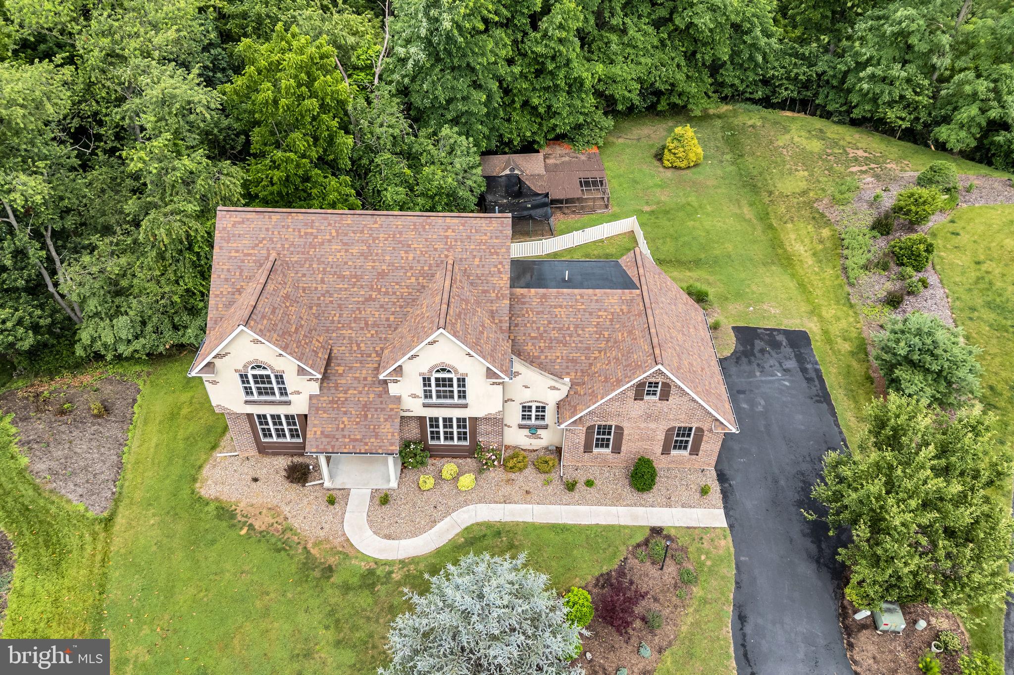 ALLEN ESTATES - Residential