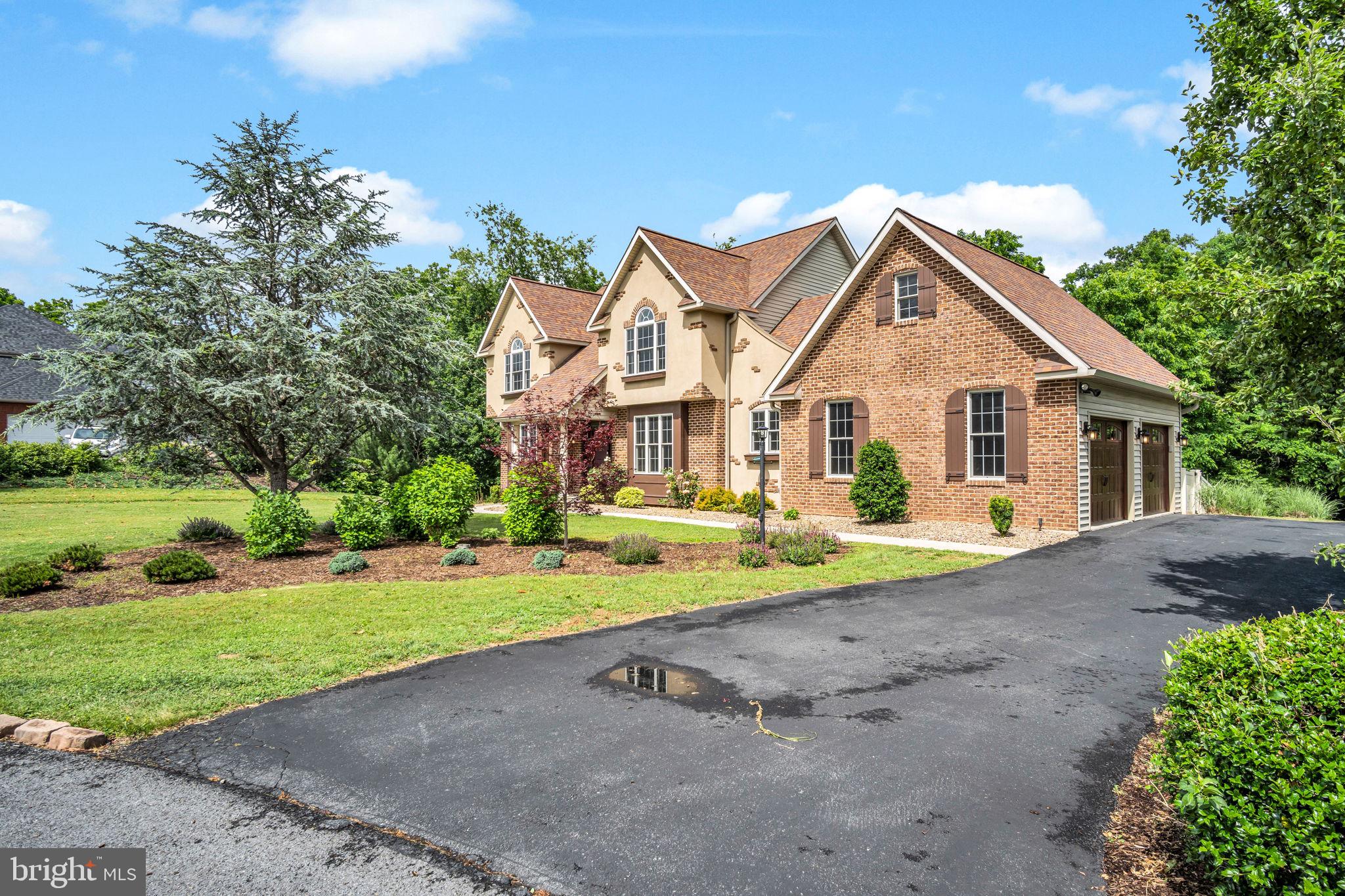 ALLEN ESTATES - Residential