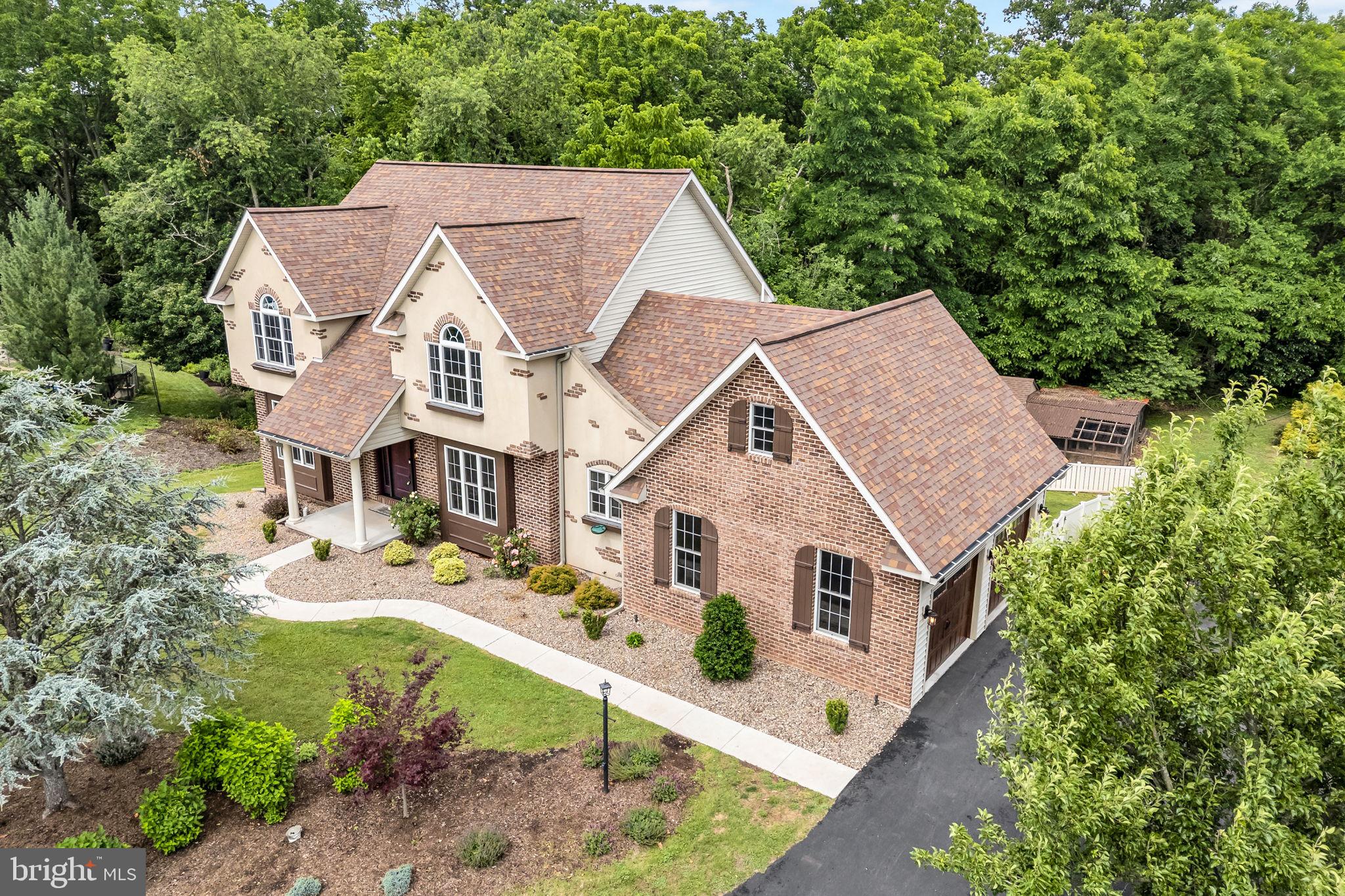 ALLEN ESTATES - Residential