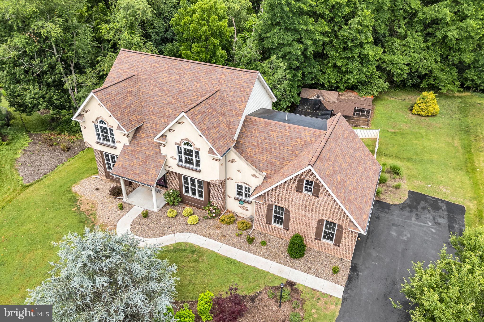 ALLEN ESTATES - Residential