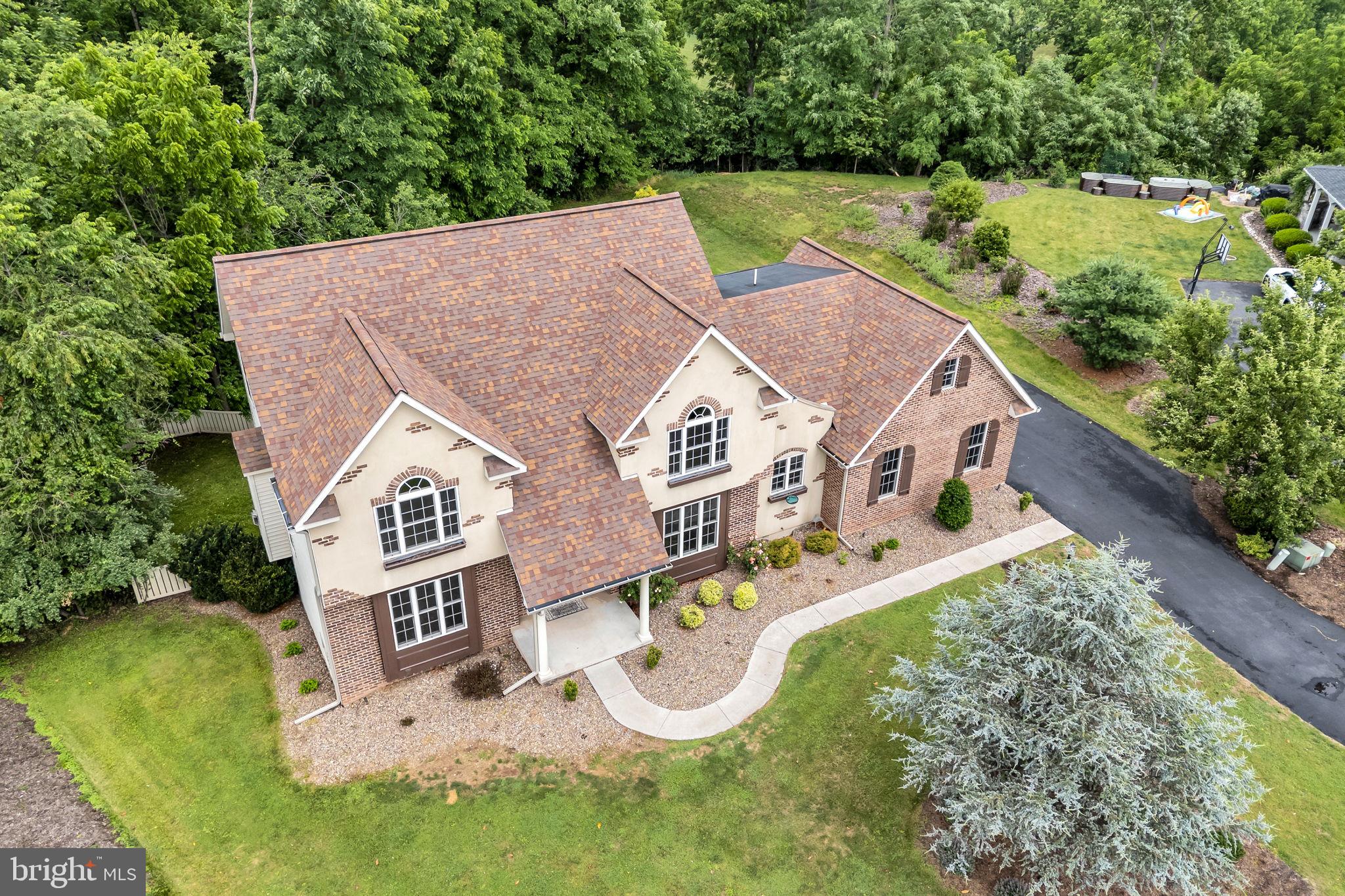 ALLEN ESTATES - Residential