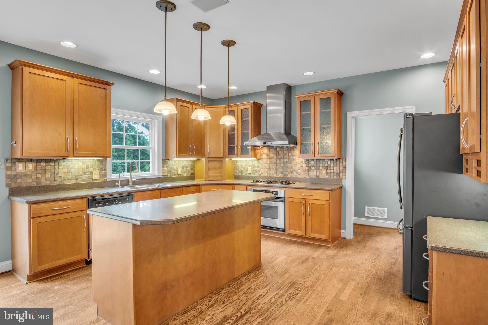ALLEN ESTATES - Residential