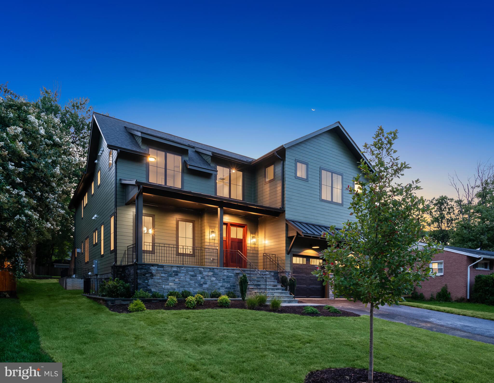 VIENNA WOODS - Residential