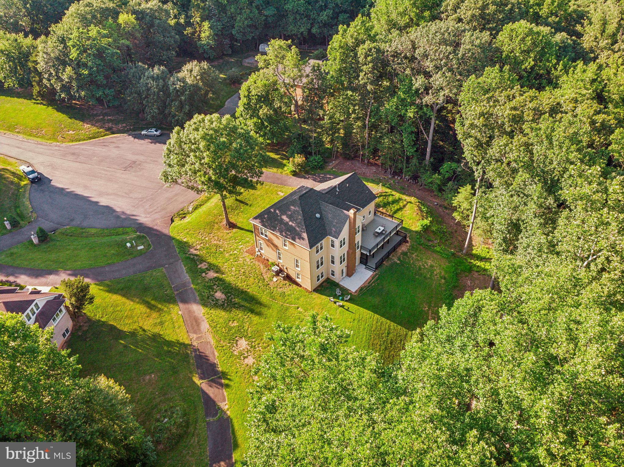 WOODLAND FALLS - Residential