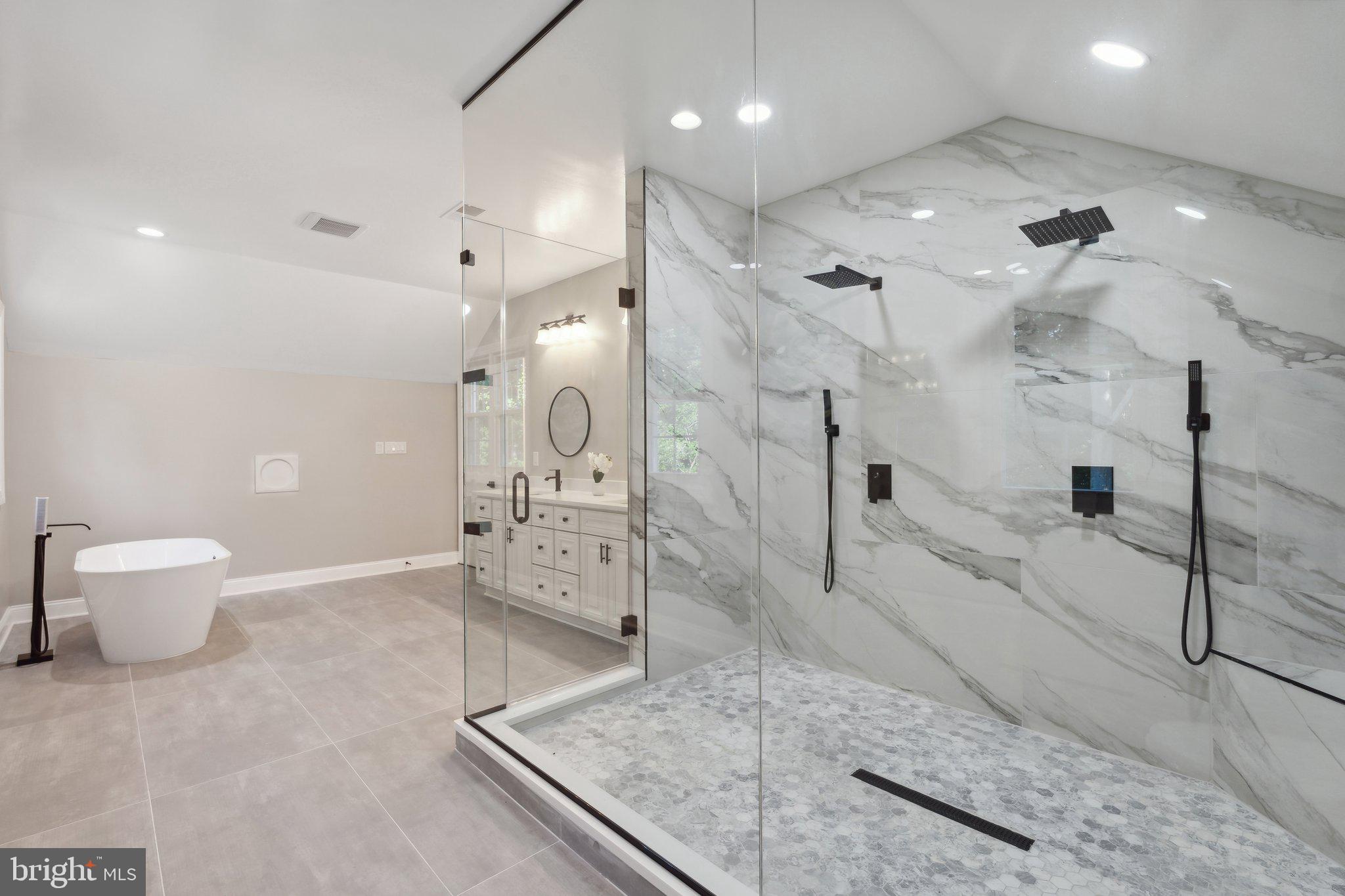 WOODLAND FALLS - Residential