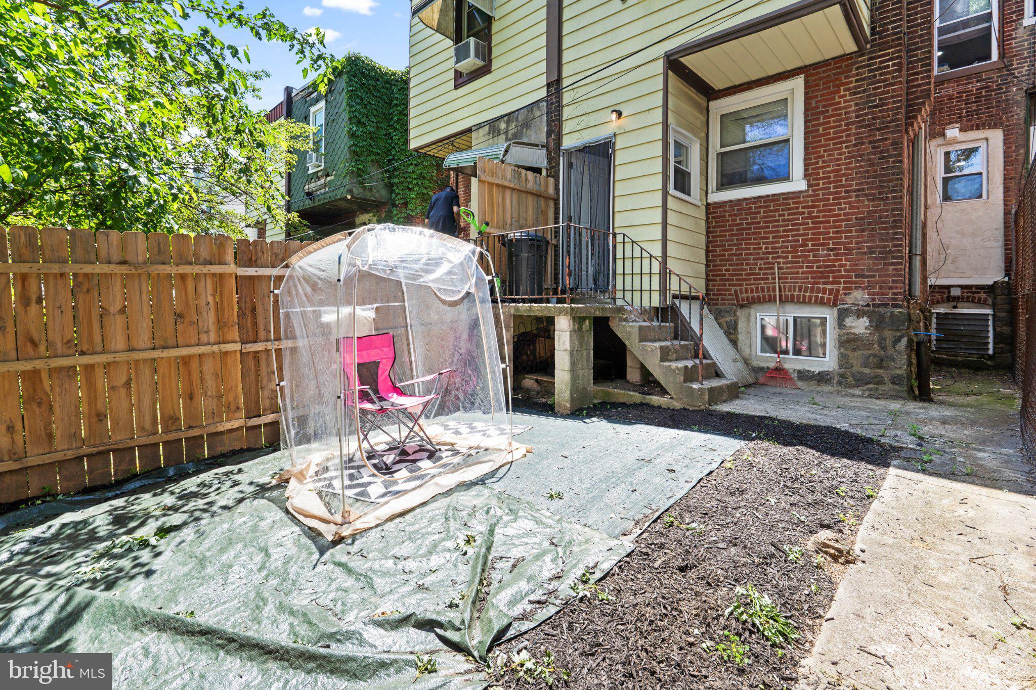 OVERBROOK - Residential